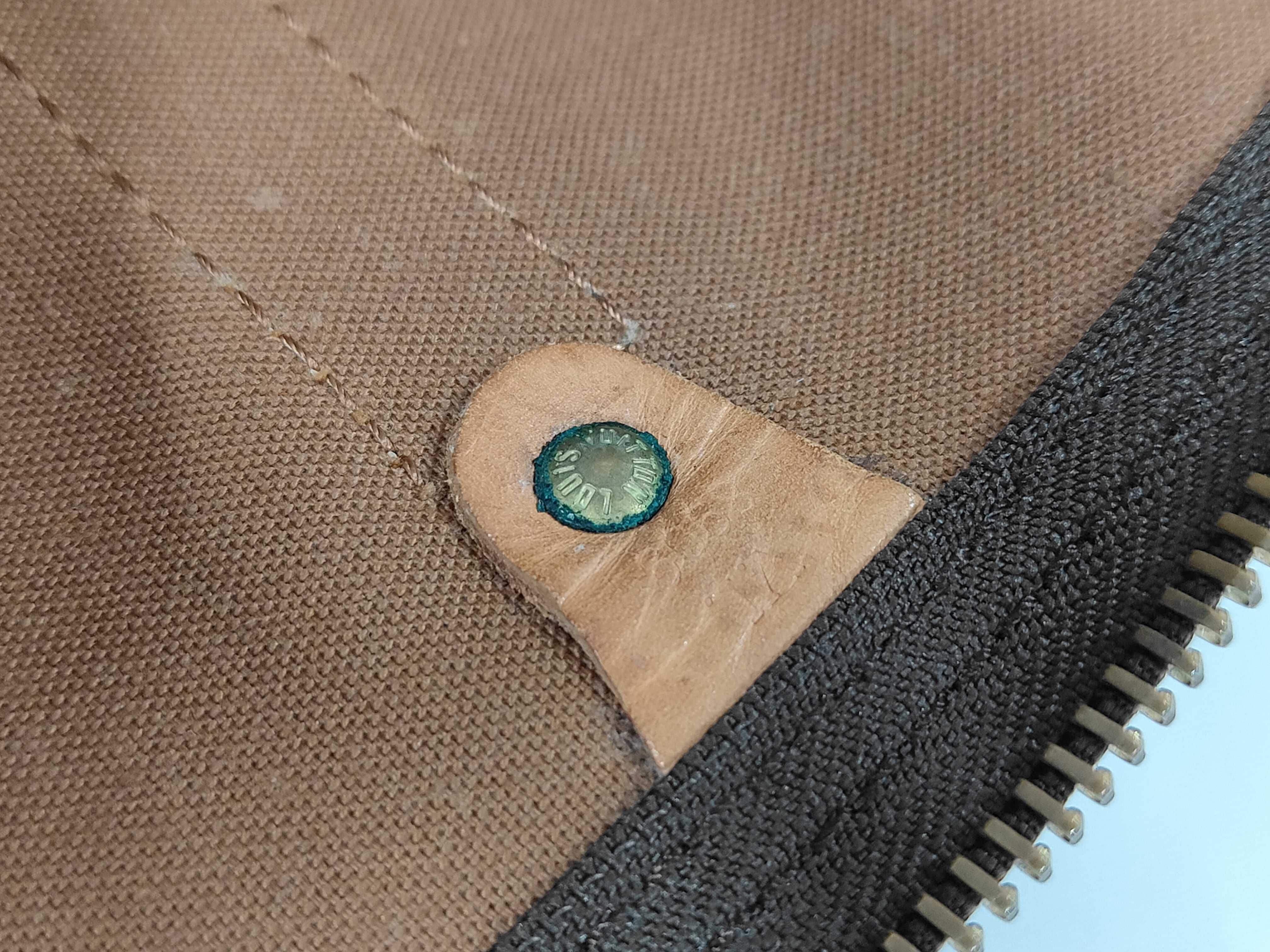 LV Keepall 45 Monogram M41428 Boston Bag — view 10