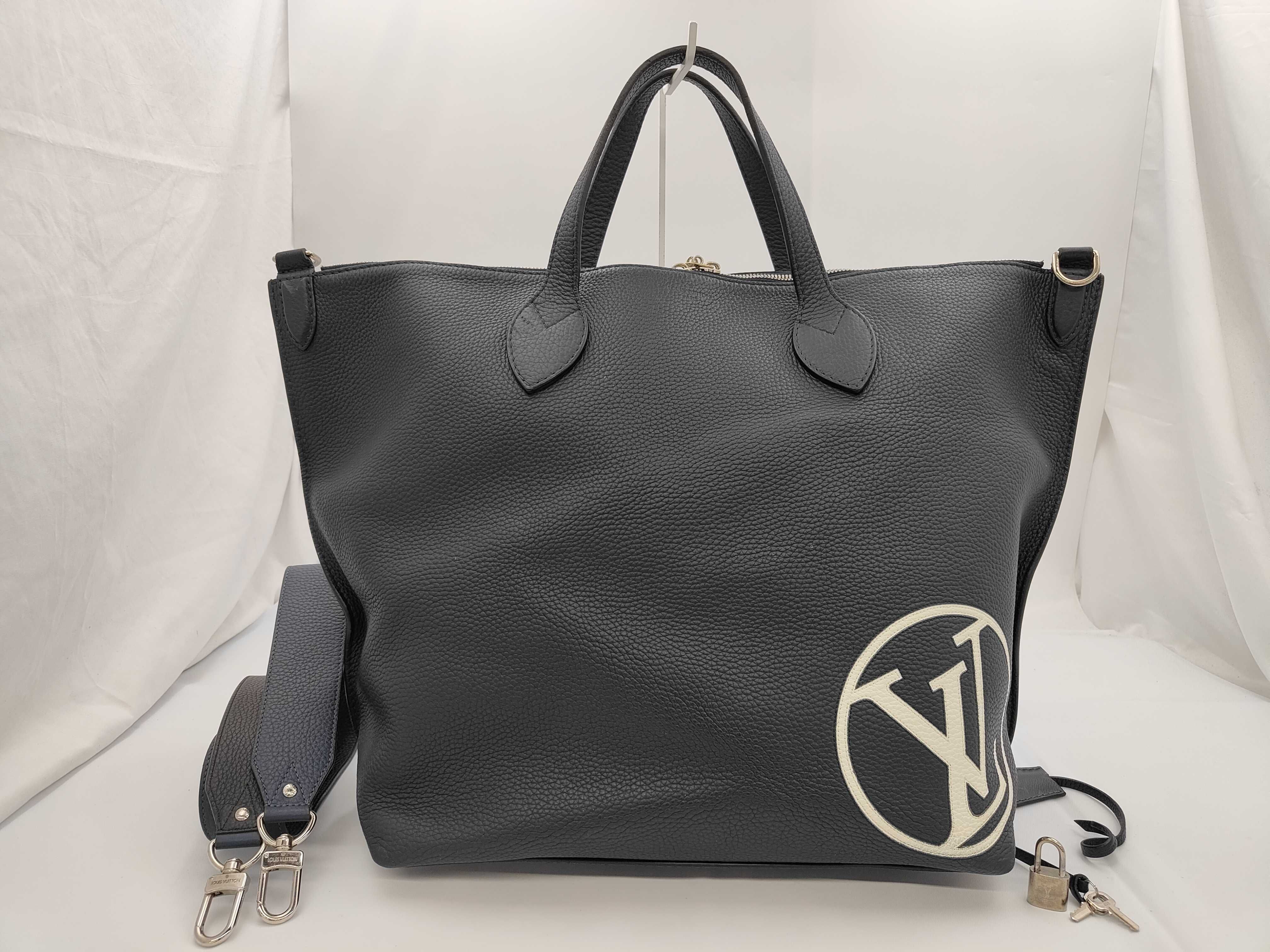 LV Circle Eastside Zipped Tote Bag M53436 UB1137