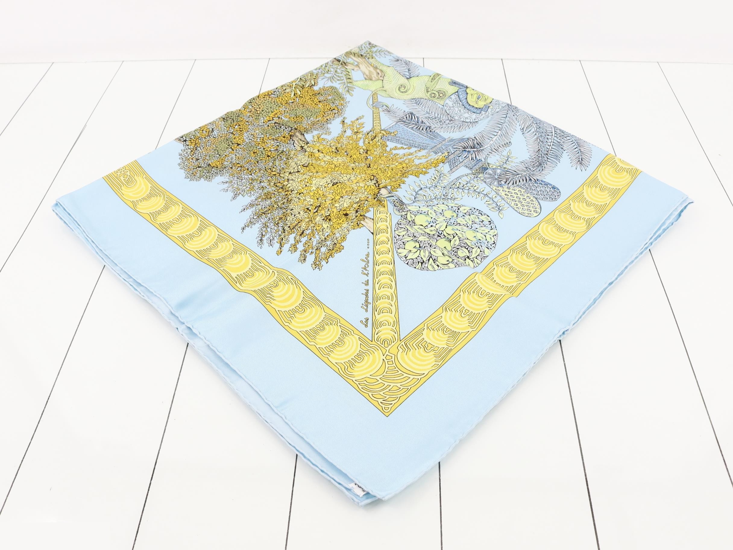 scarf — view 2