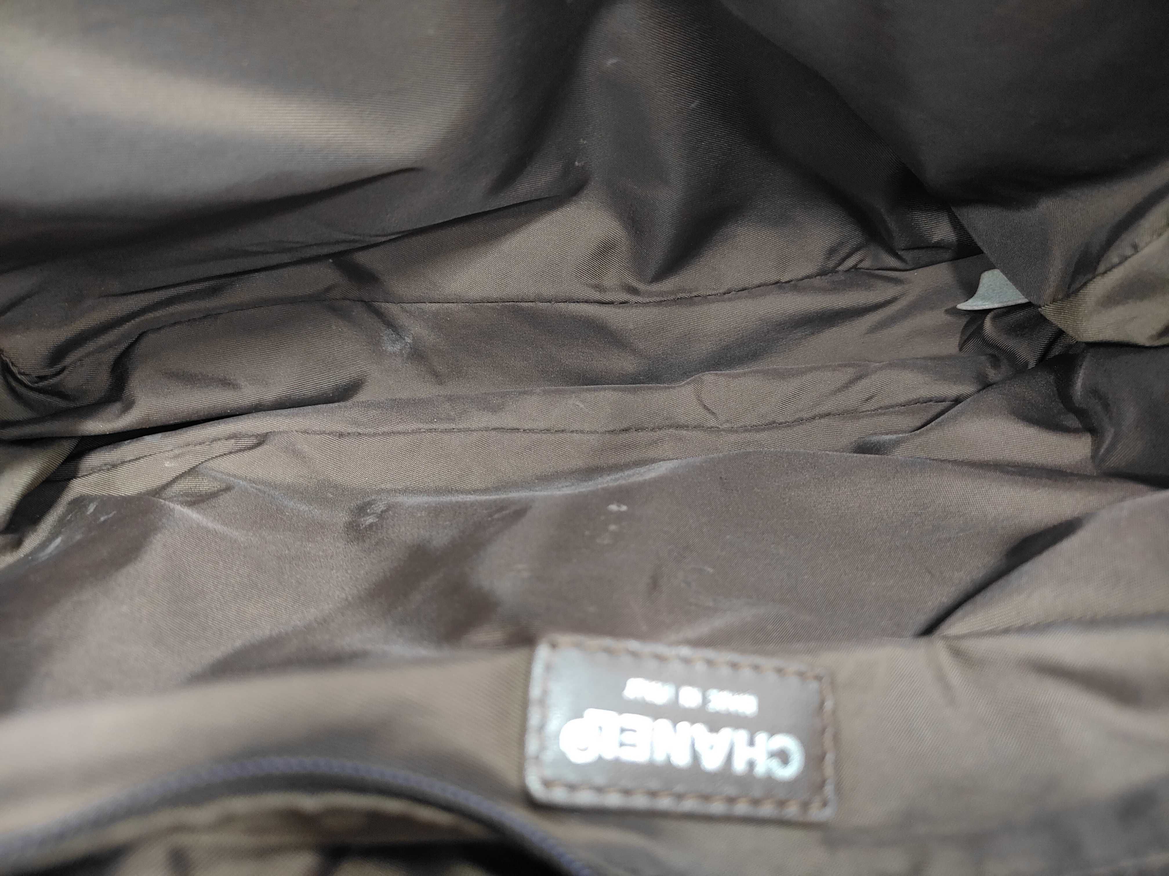 KR - New Travel Line Nylon Shoulder Bag Brown x Khaki — view 9