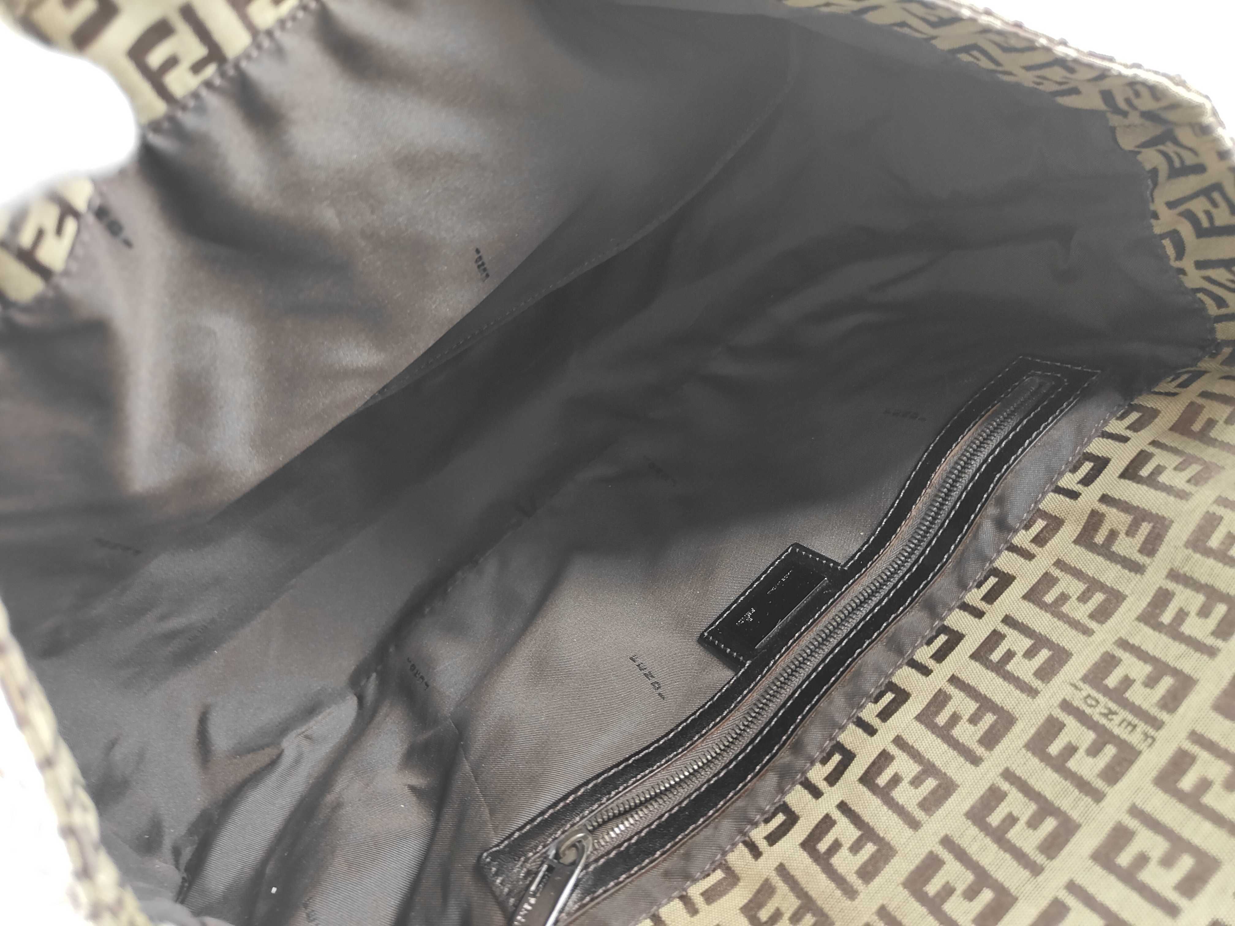 shoulder bag with Zucca pattern — view 11