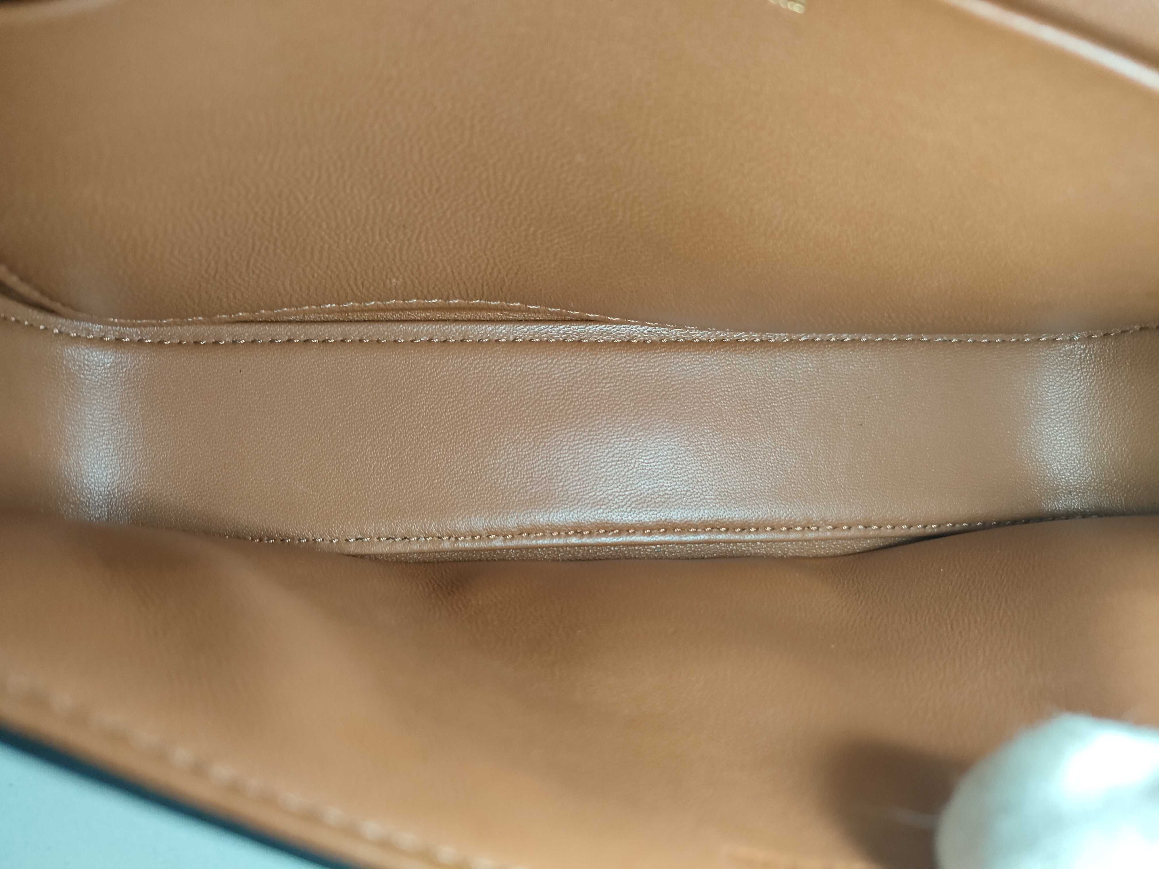 Triomphe Claude Shoulder Bag — view 10