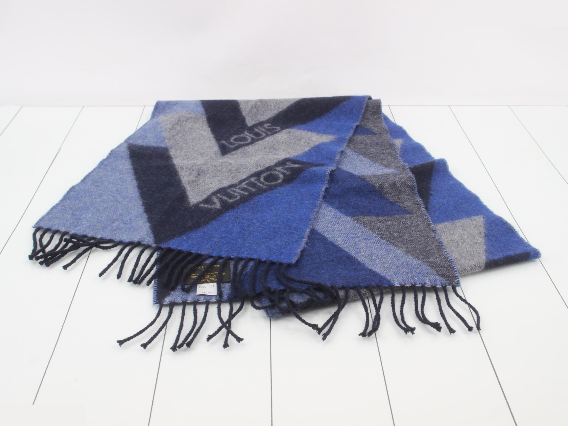Echarpe Infinite V Muffler — view 2