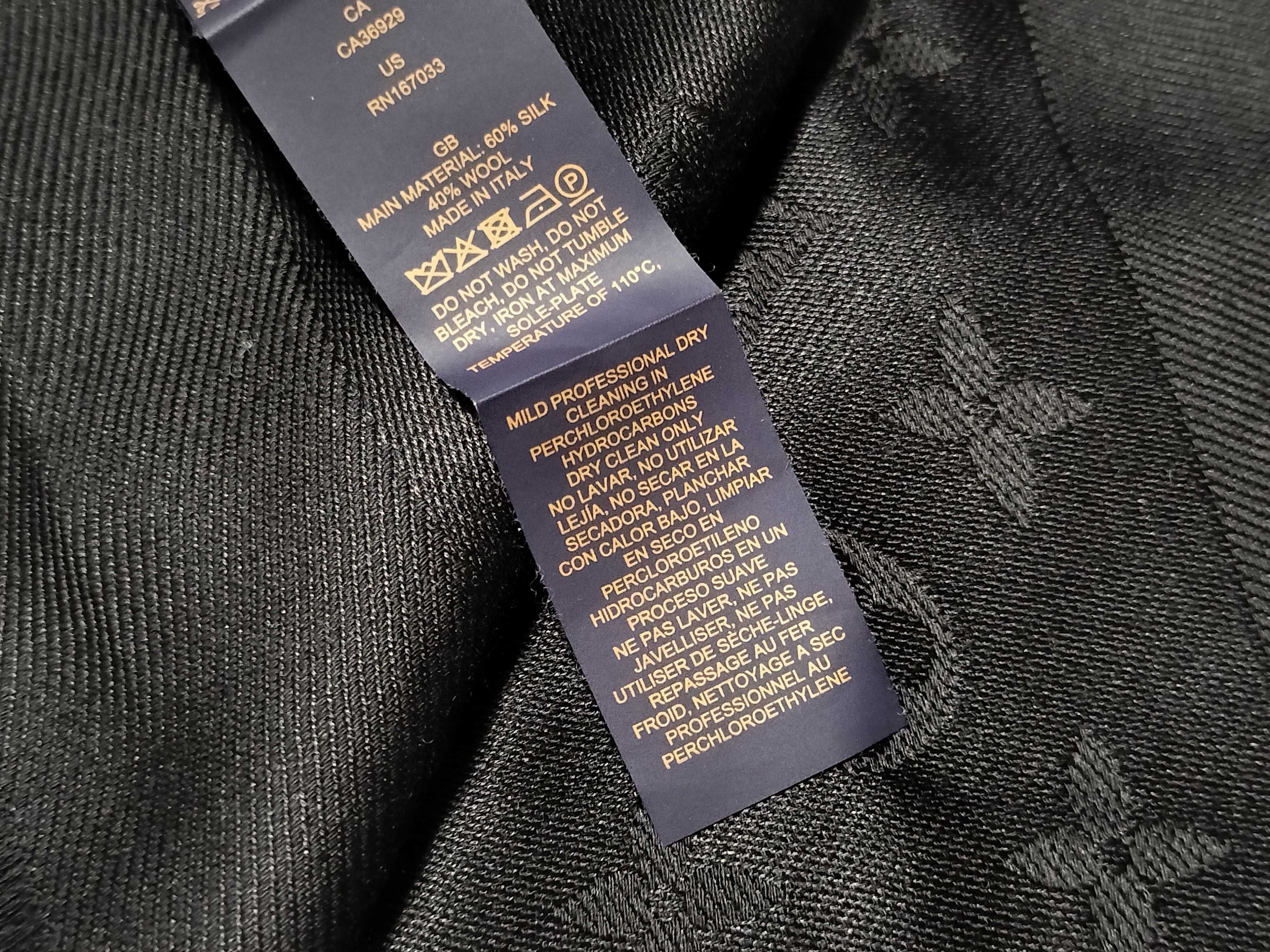 Monogram Stole M71329 (with tag) Other accessories — view 8