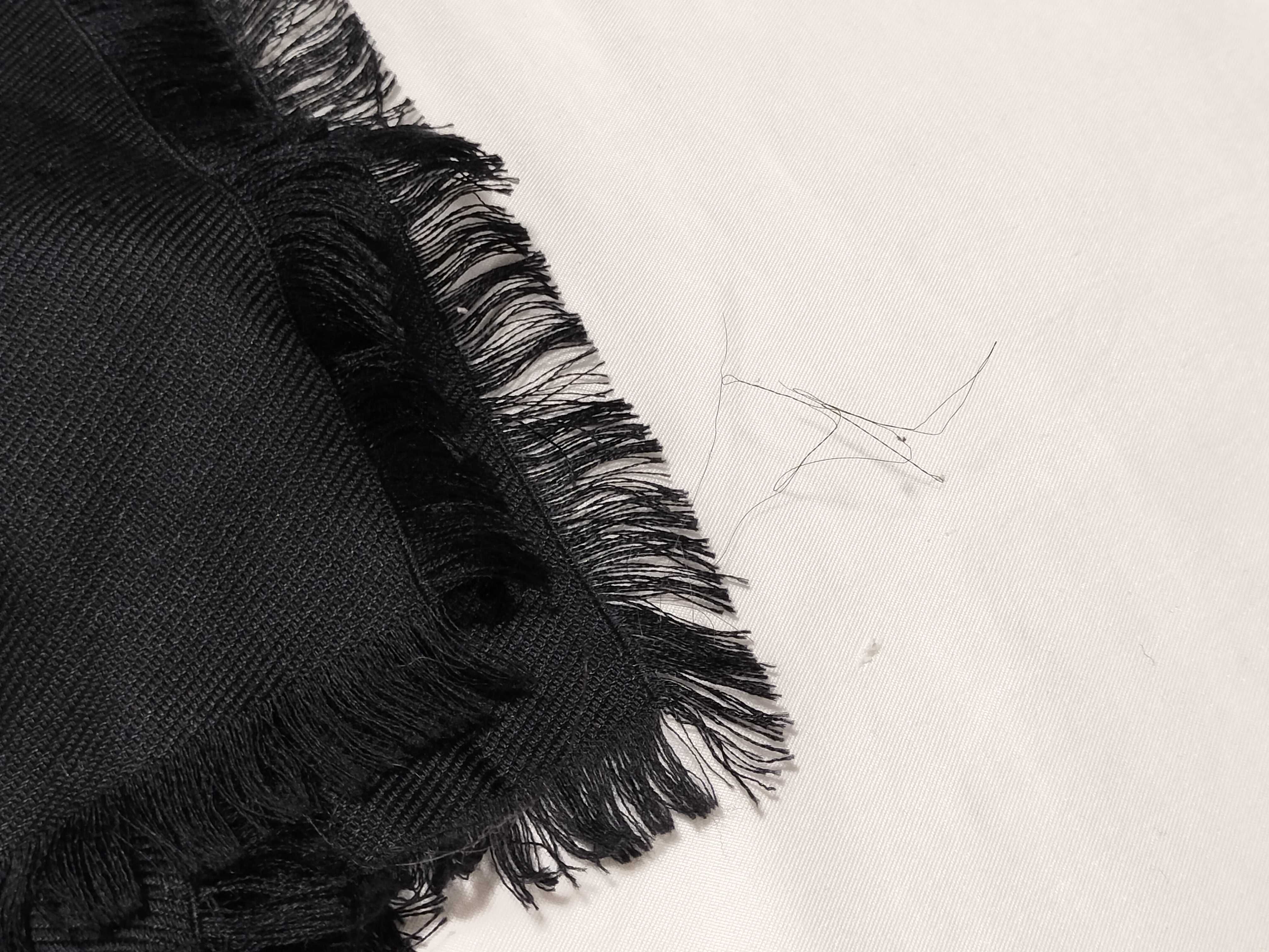 Monogram Stole M71329 (with tag) Other accessories — view 9