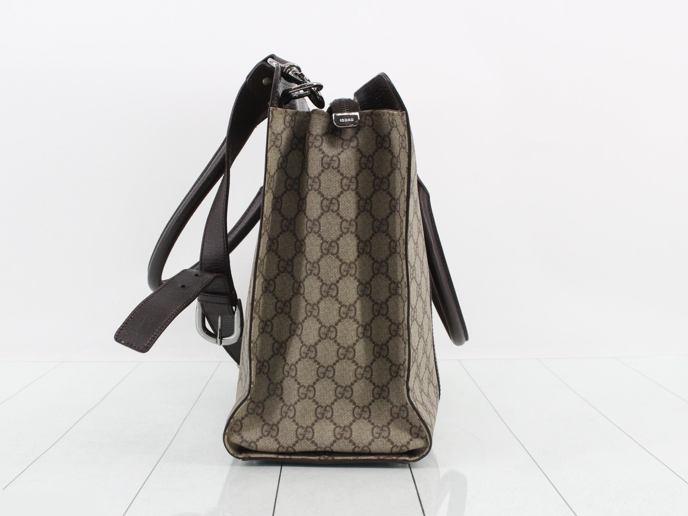 GG Supreme 2-Way Handbag — view 3