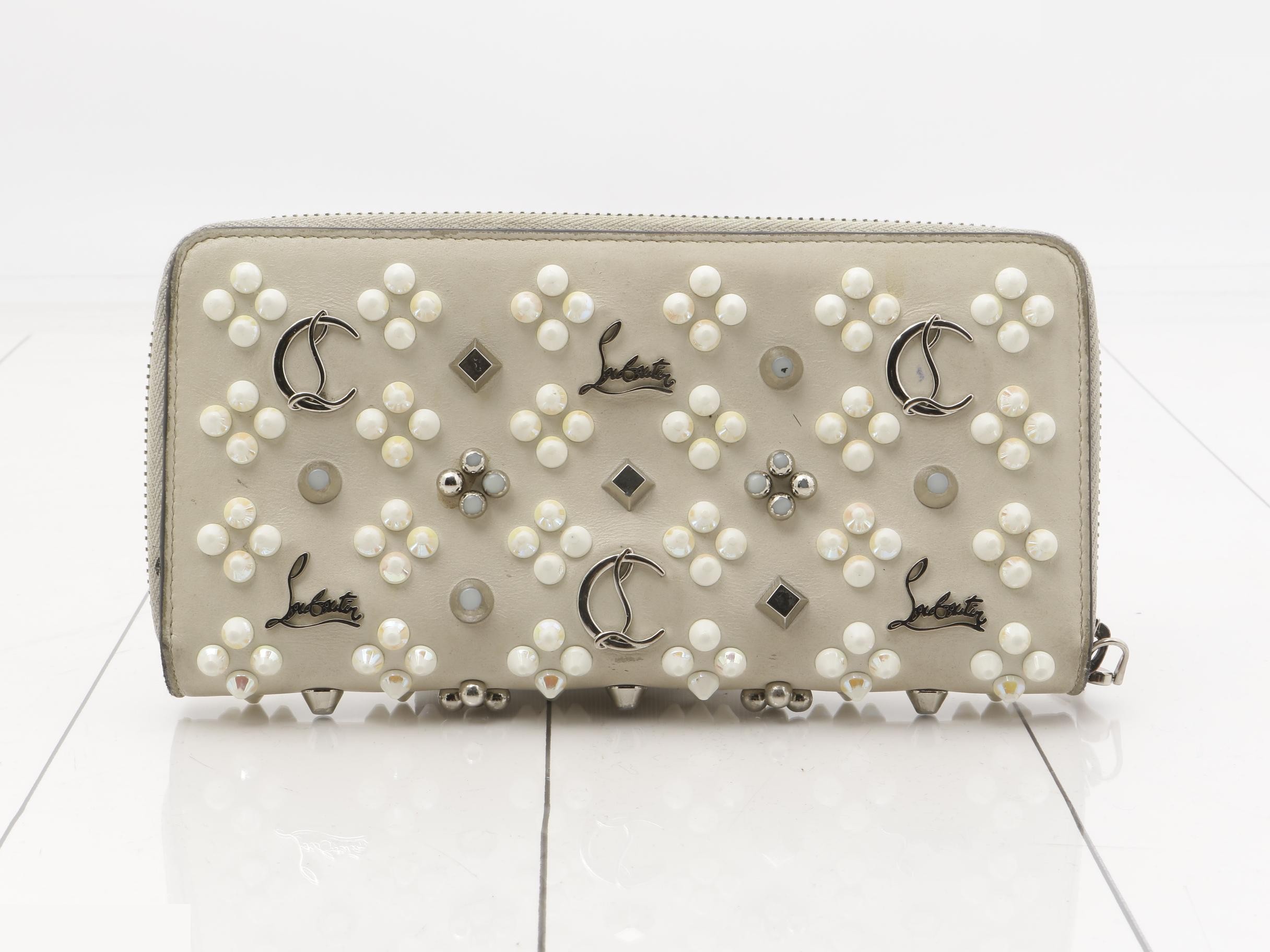 Other lines: Bags and Wallets — view 2