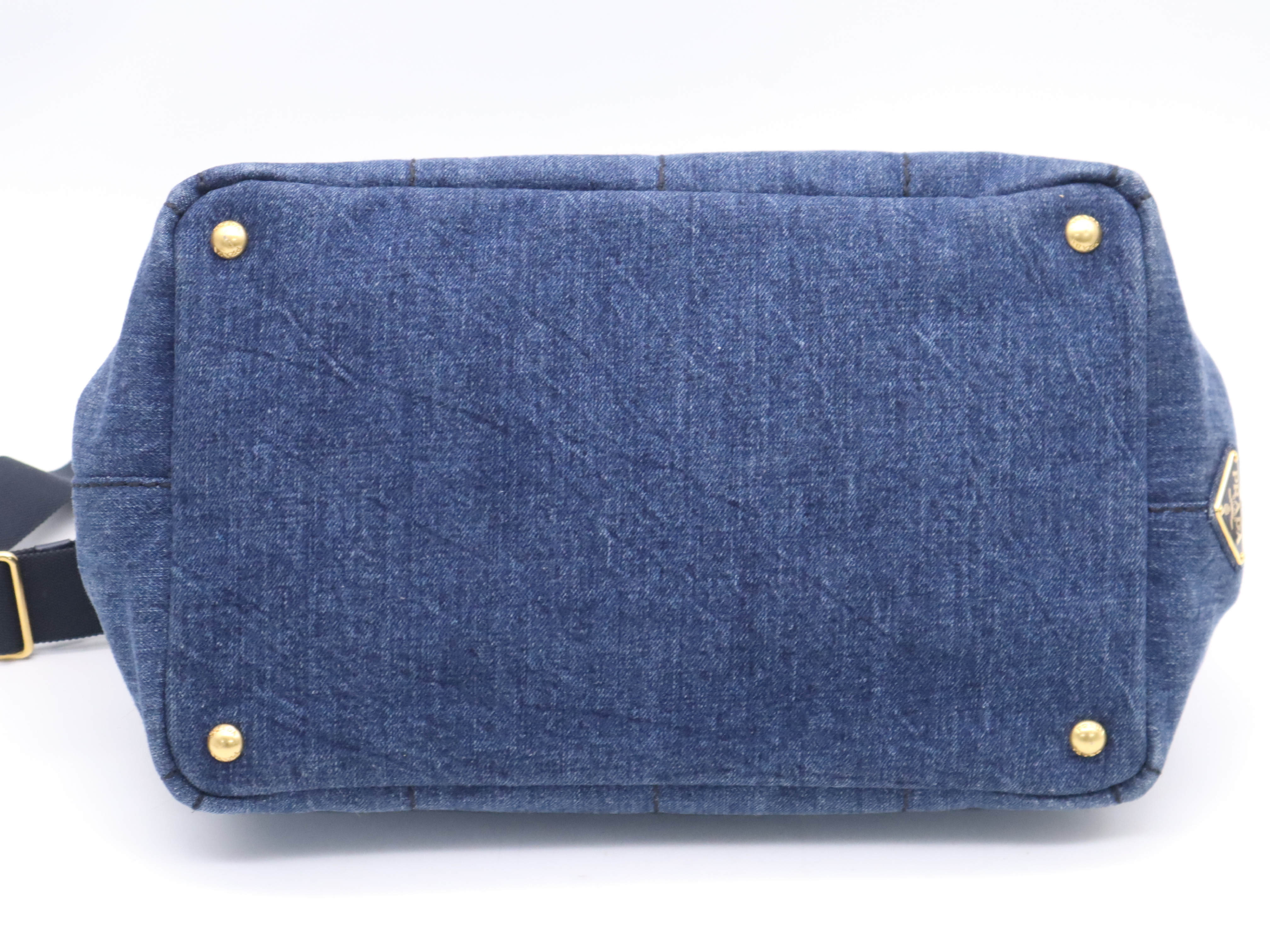 B2642B Denim 2-Way Tote Bag, Canapa Blue, with Shoulder Strap and Dust Bag. — view 4