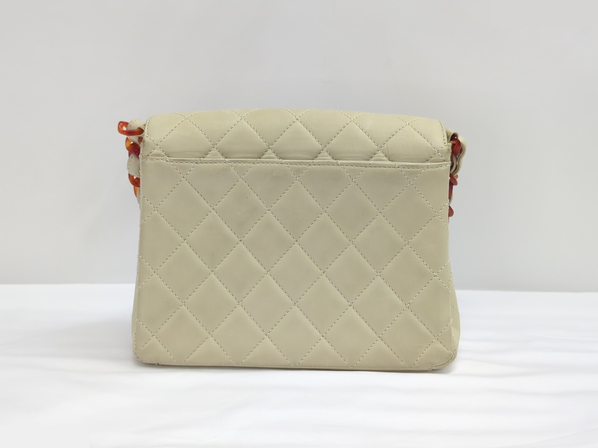 Matelassé (bag) — view 2