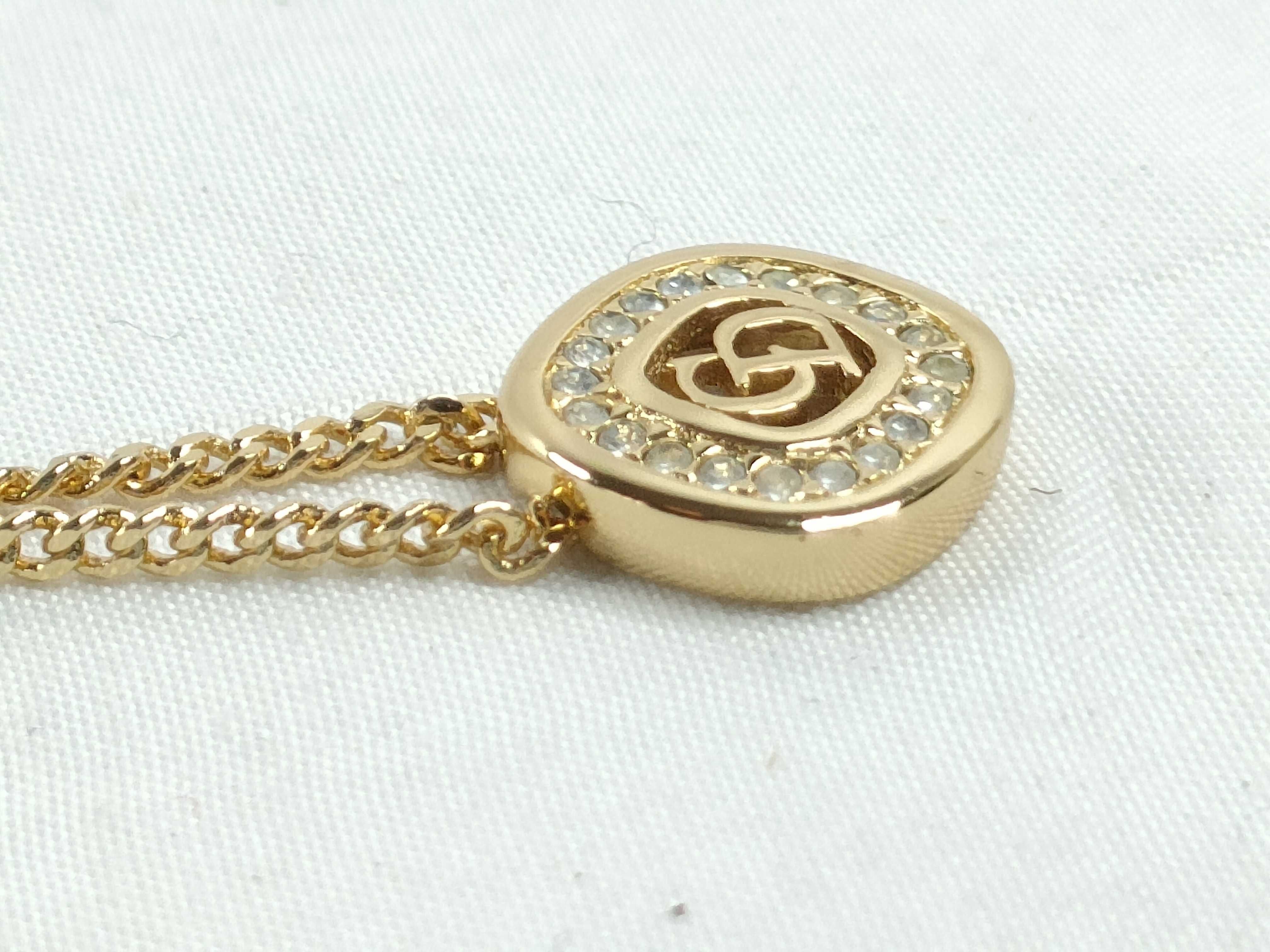 necklace — view 4