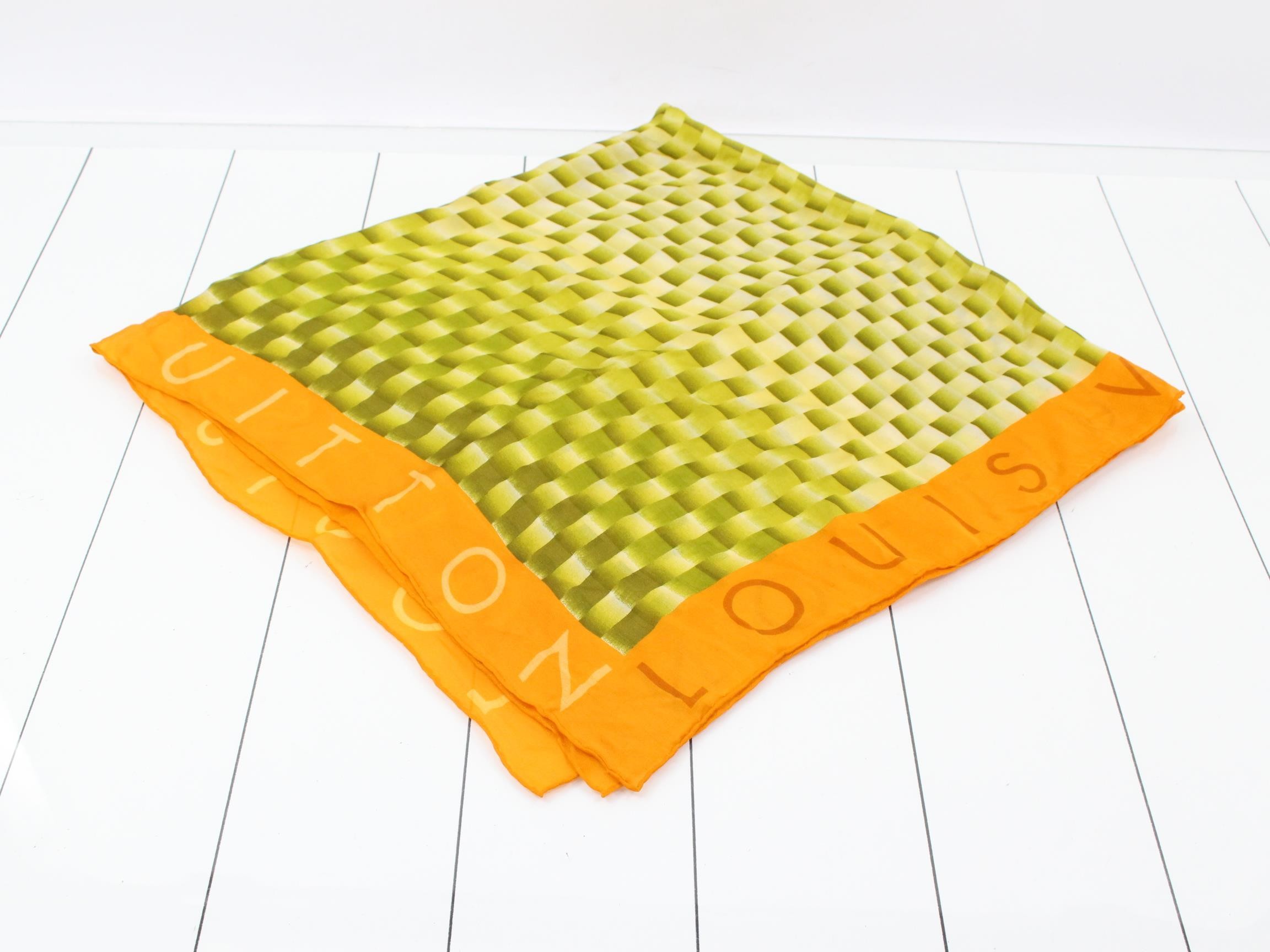 scarf — view 2