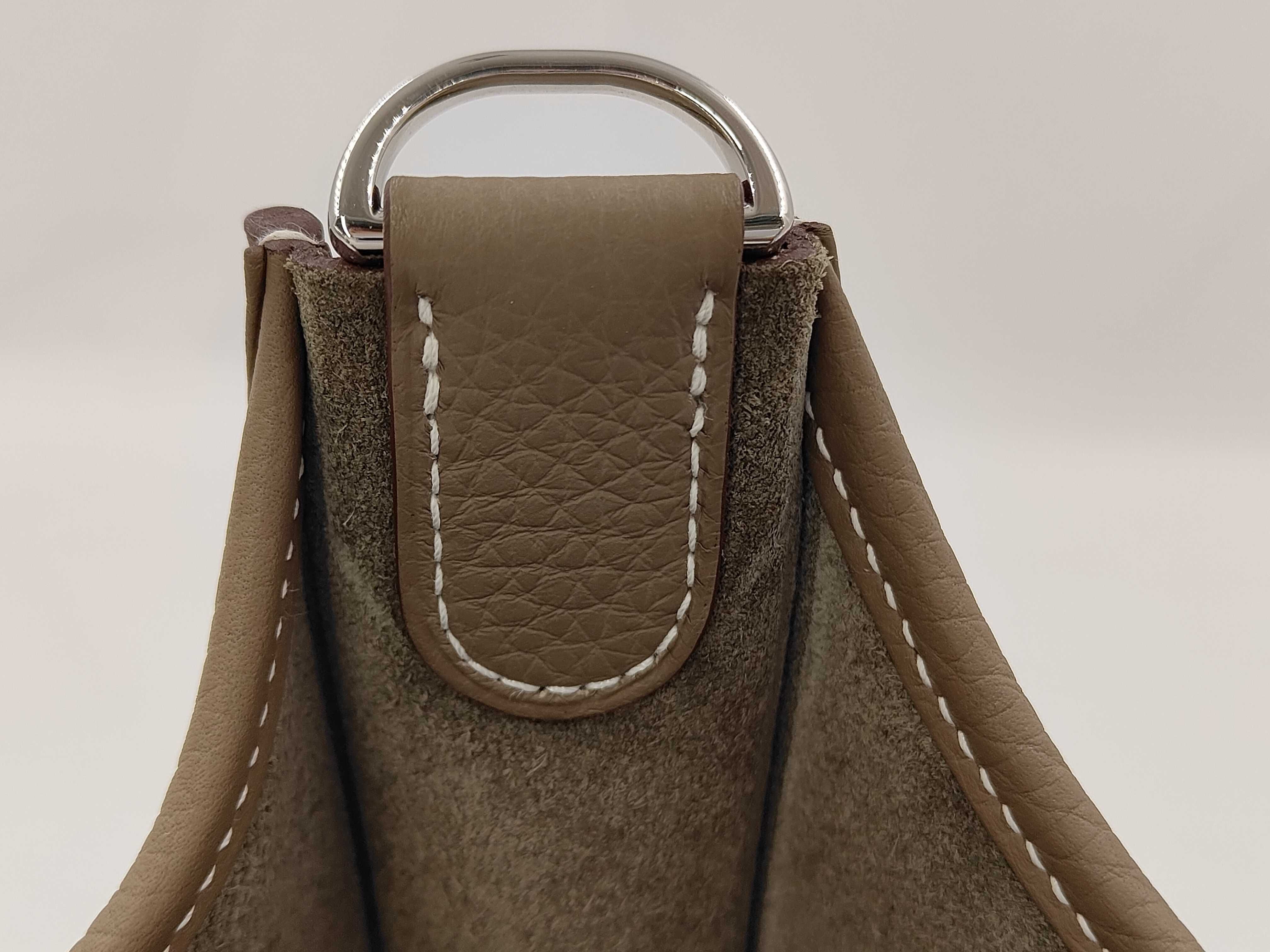 Evelyn PM Taurillon Etoupe Silver Hardware K Engraved Shoulder Bag — view 10