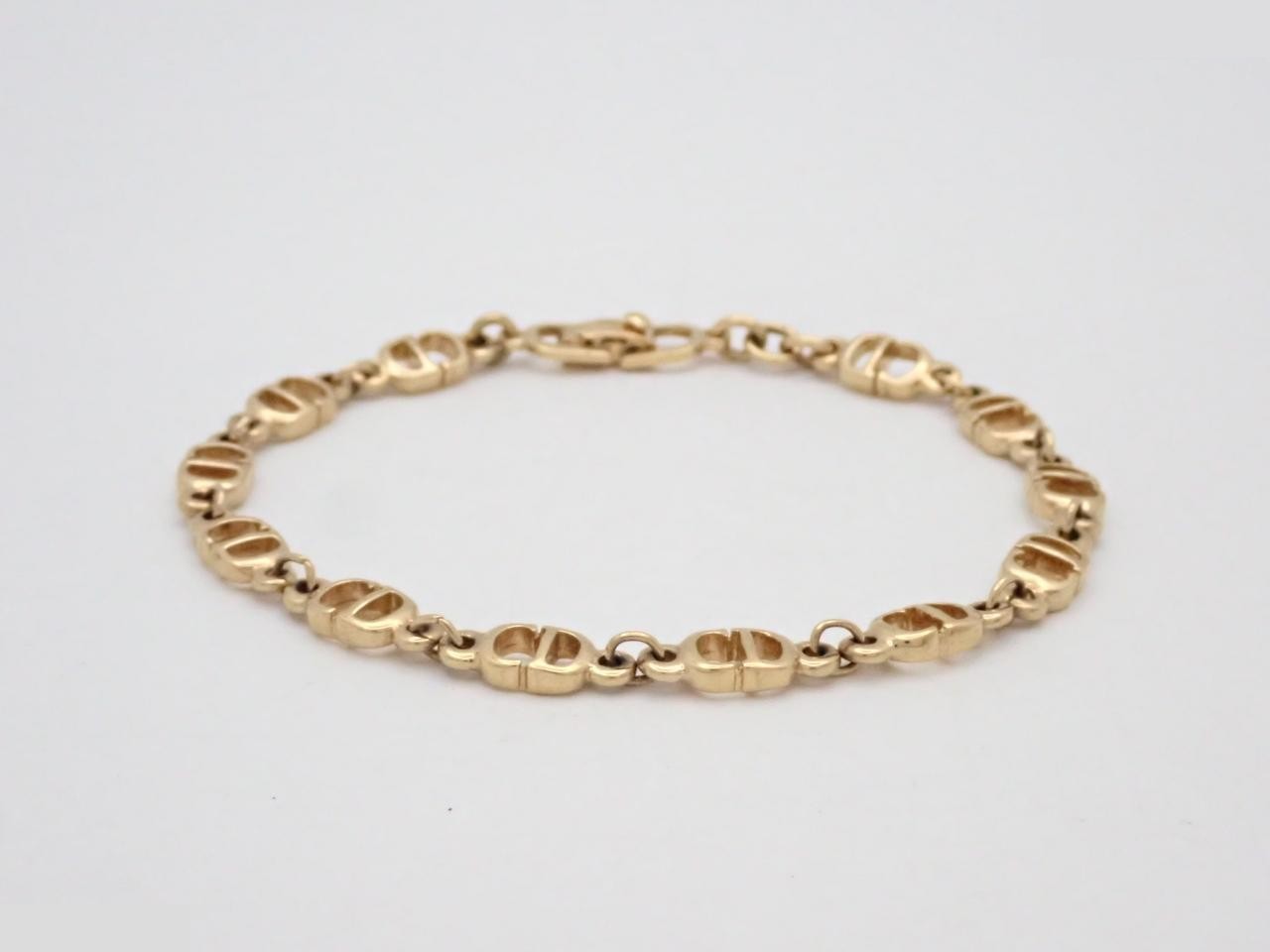 GP bracelet, wrist circumference approximately 18cm