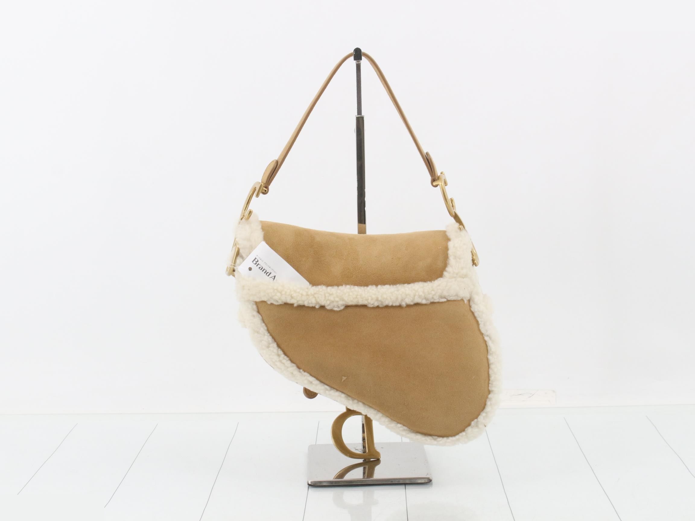 Saddle One-Shoulder Bag — view 2