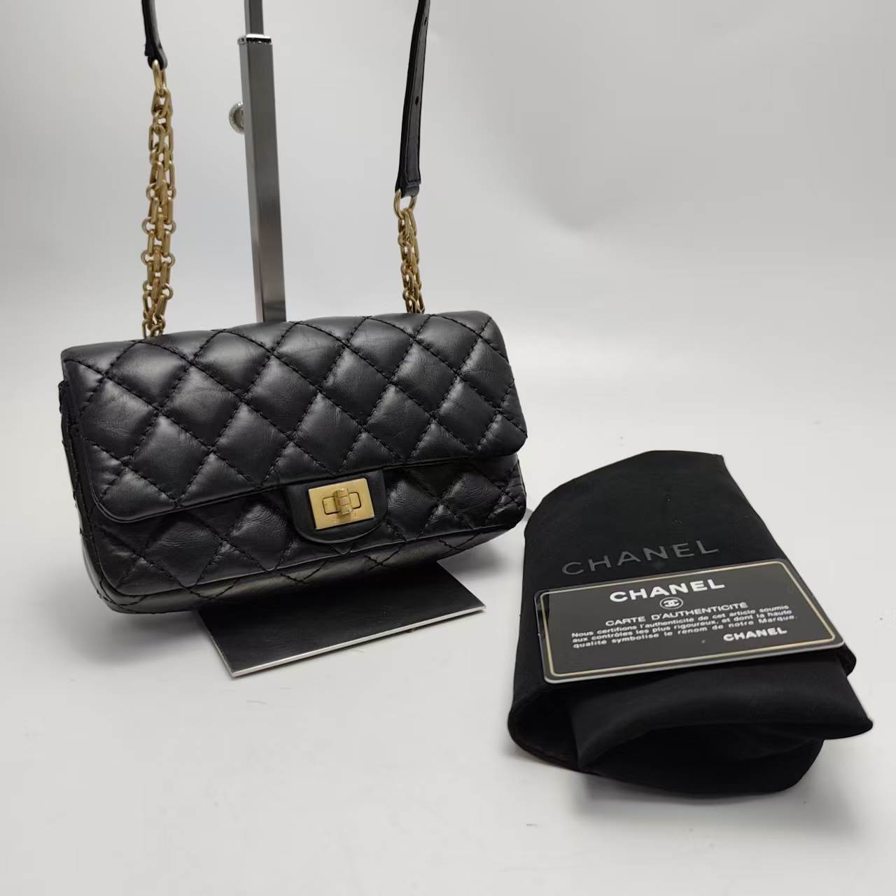 【*Shipped from: China*】CHANEL 2.55 Leather Waist Bag 26307470 — view 2