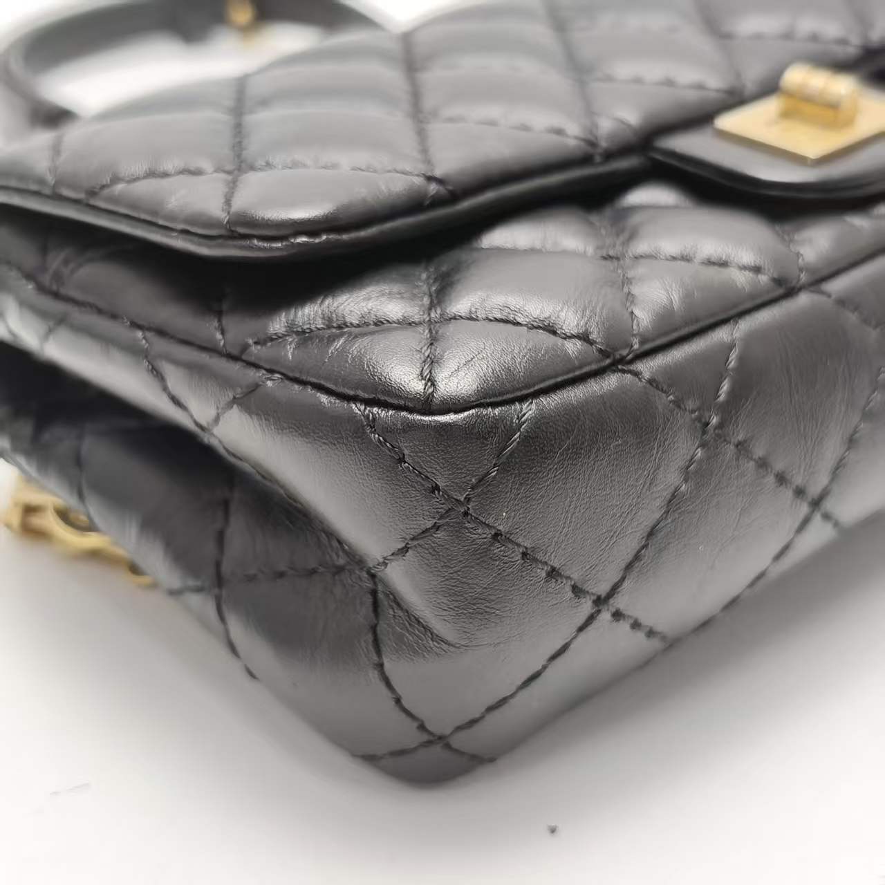 【*Shipped from: China*】CHANEL 2.55 Leather Waist Bag 26307470 — view 4