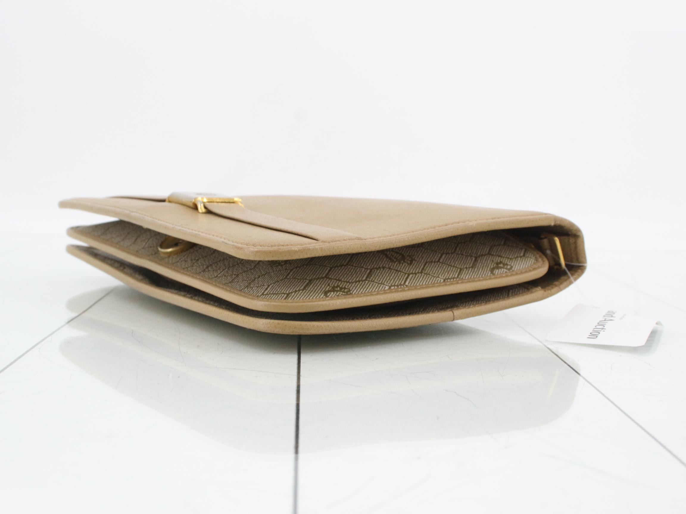 Leather logo plate 2-way clutch bag — view 6