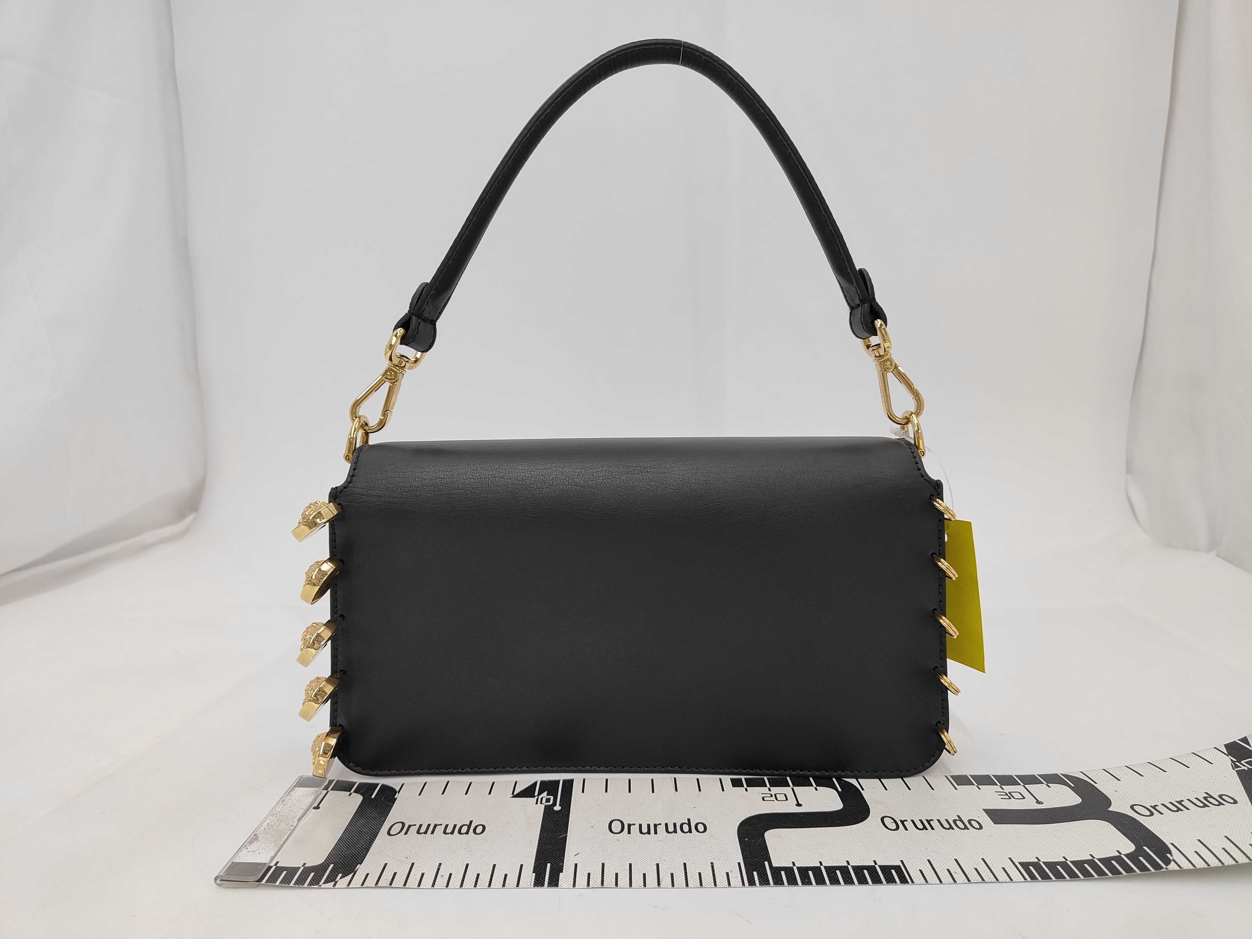 Brooch Baguette Bag Handbag — view 2