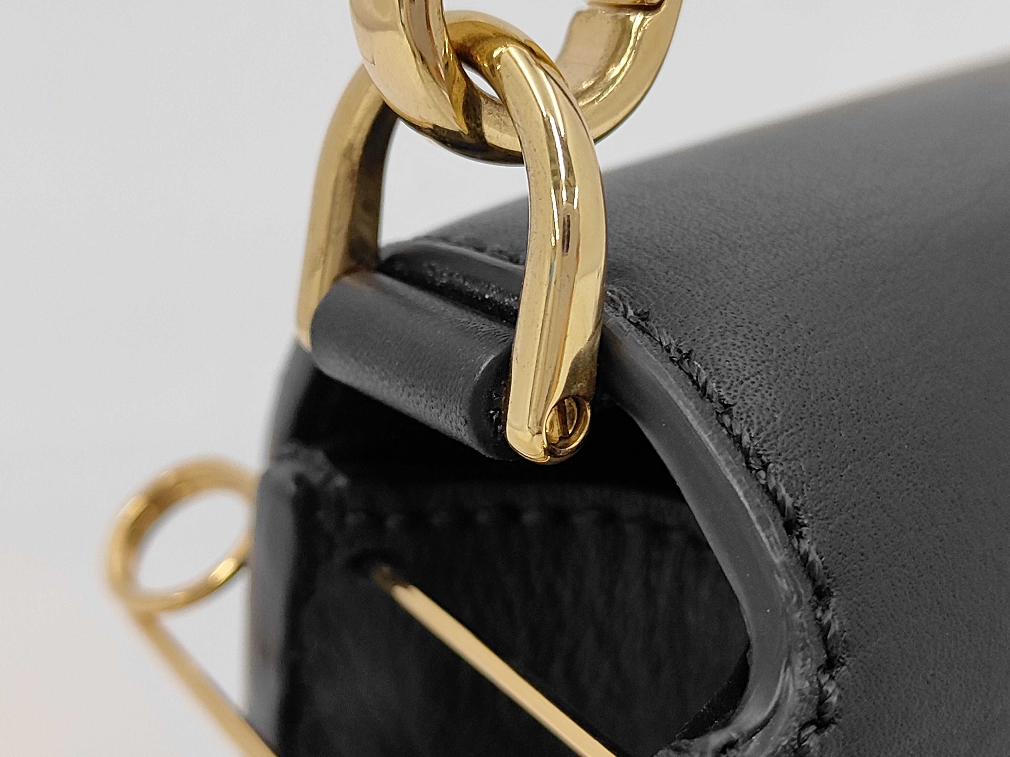 Brooch Baguette Bag Handbag — view 3