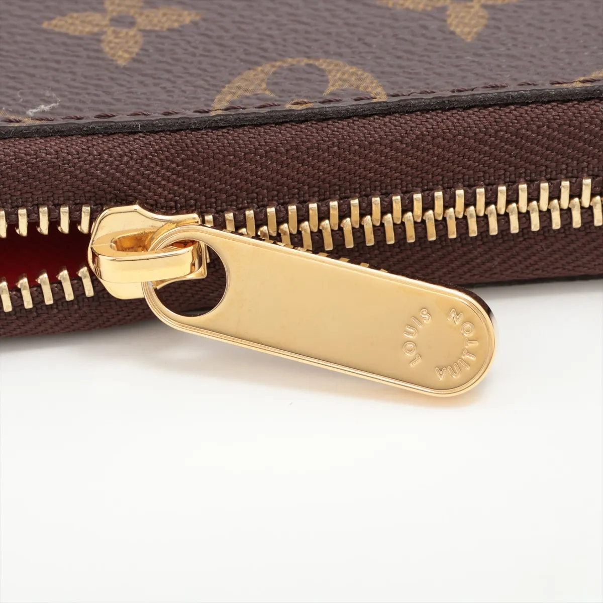 Monogram China Run Zippy Organizer M66553 VI1028 Brown Round Zip Wallet — view 11