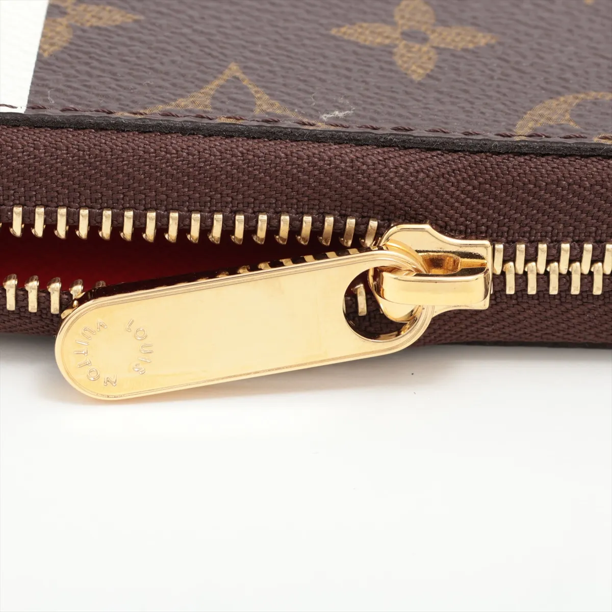Monogram China Run Zippy Organizer M66553 VI1028 Brown Round Zip Wallet — view 12