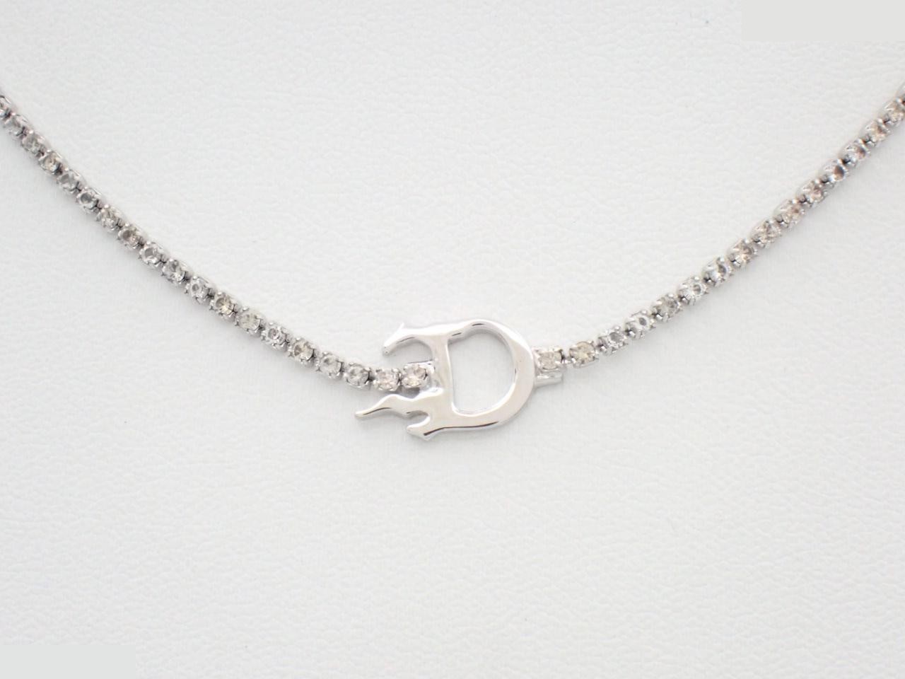 necklace, chain approximately 37cm
