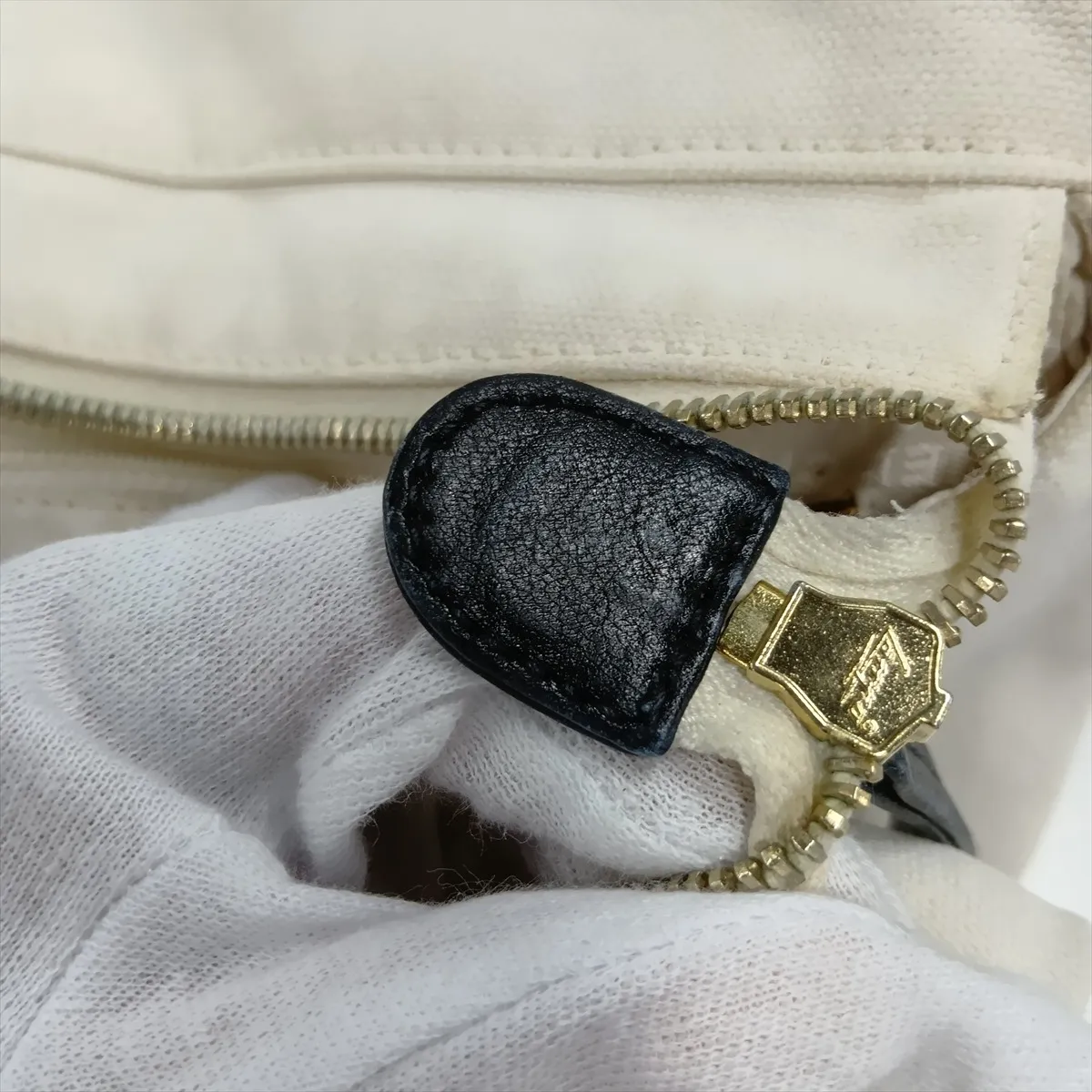 Marshmallow Canvas Tote Bag, White x Black, Gold Hardware, 8715877, Series 8 — view 15