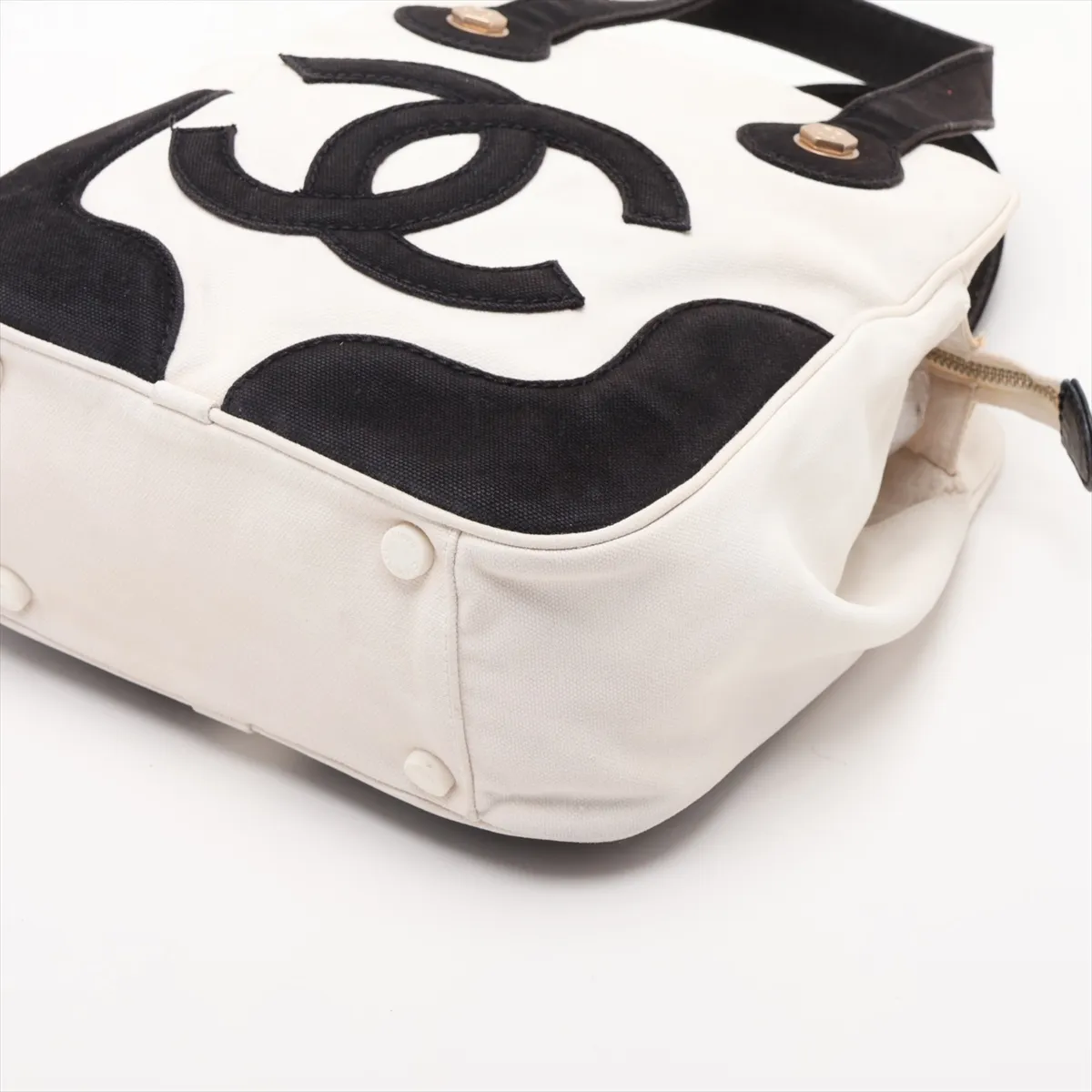 Marshmallow Canvas Tote Bag, White x Black, Gold Hardware, 8715877, Series 8 — view 3