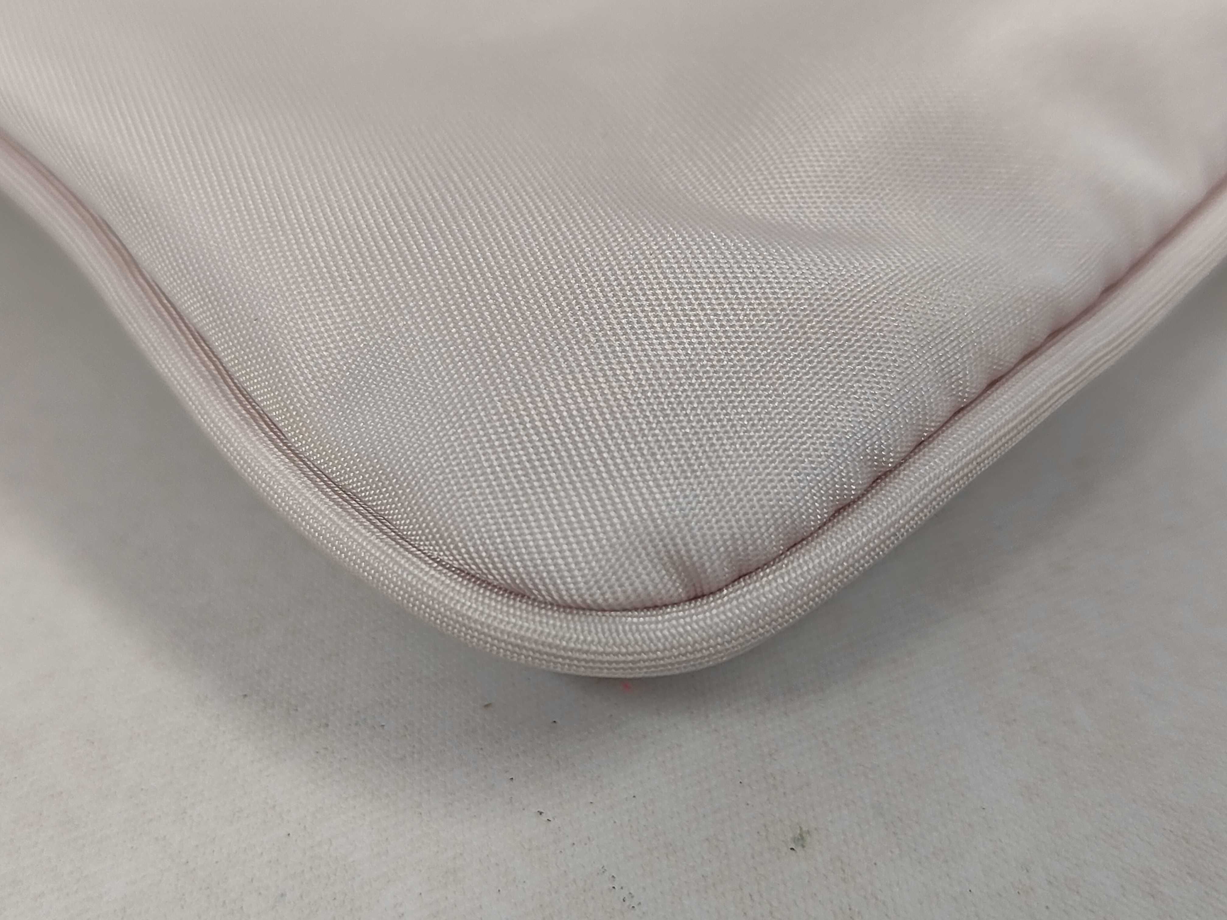Gucci Shoulder Bag — view 3