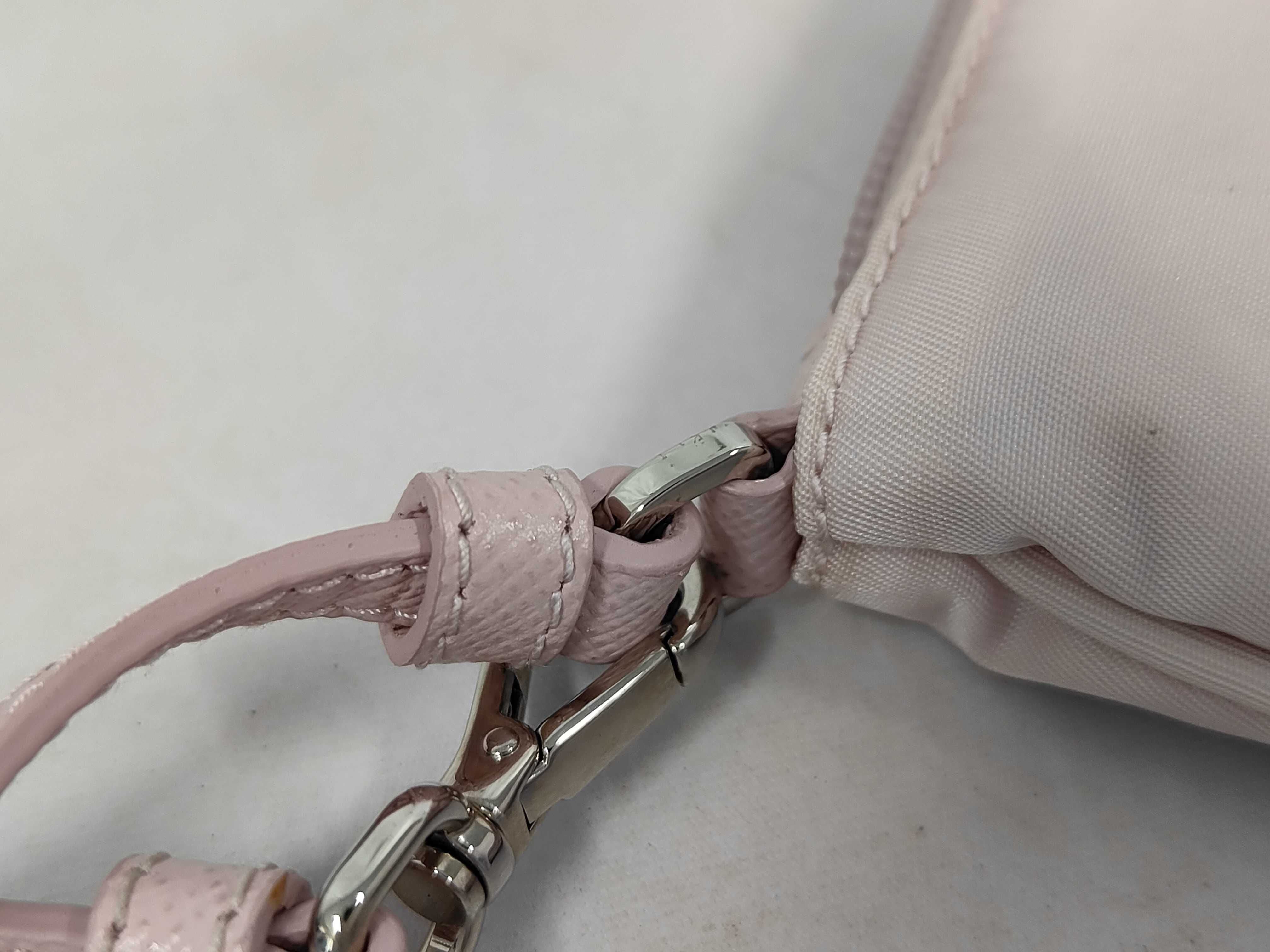 Gucci Shoulder Bag — view 6