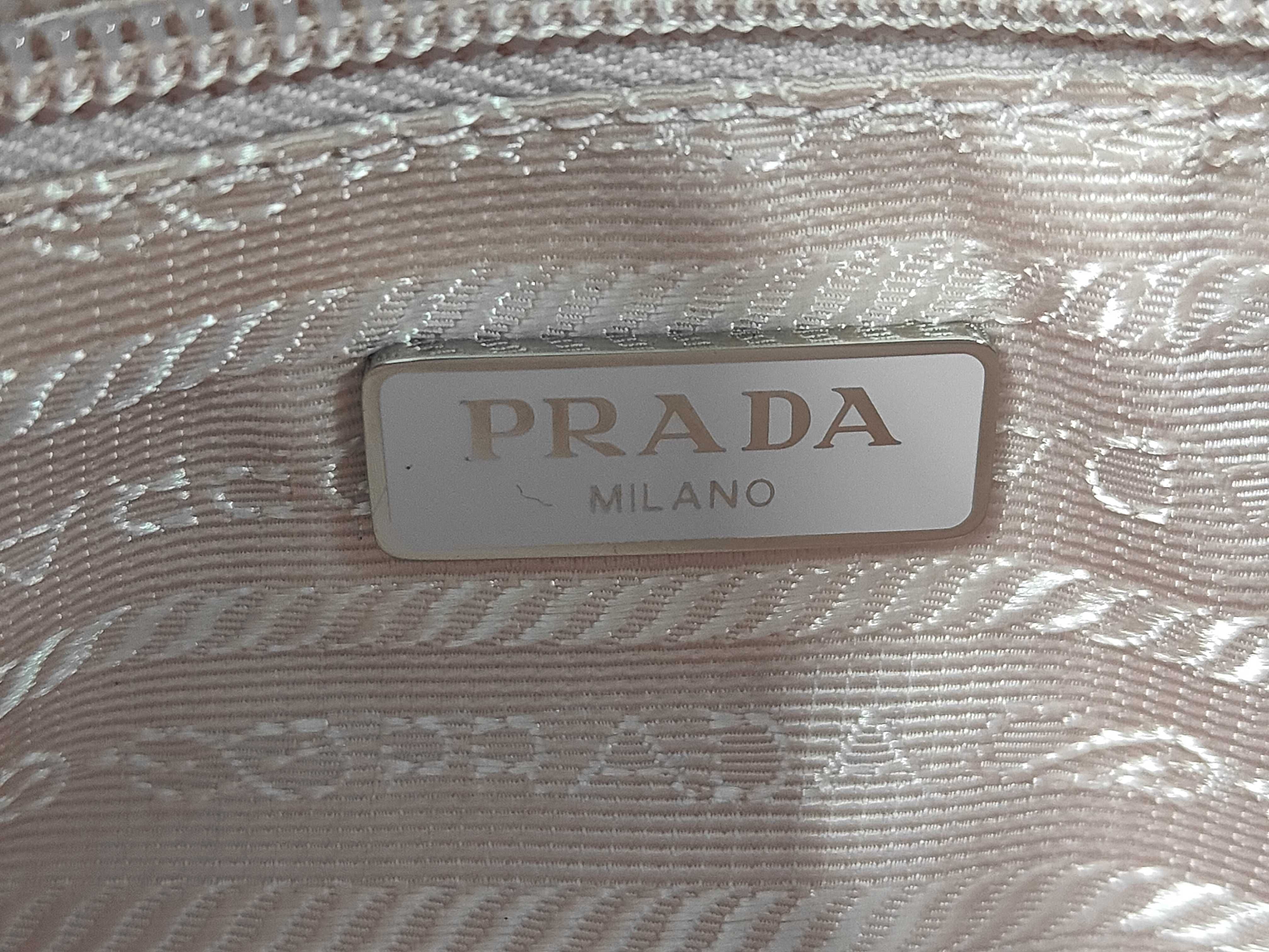 Gucci Shoulder Bag — view 9