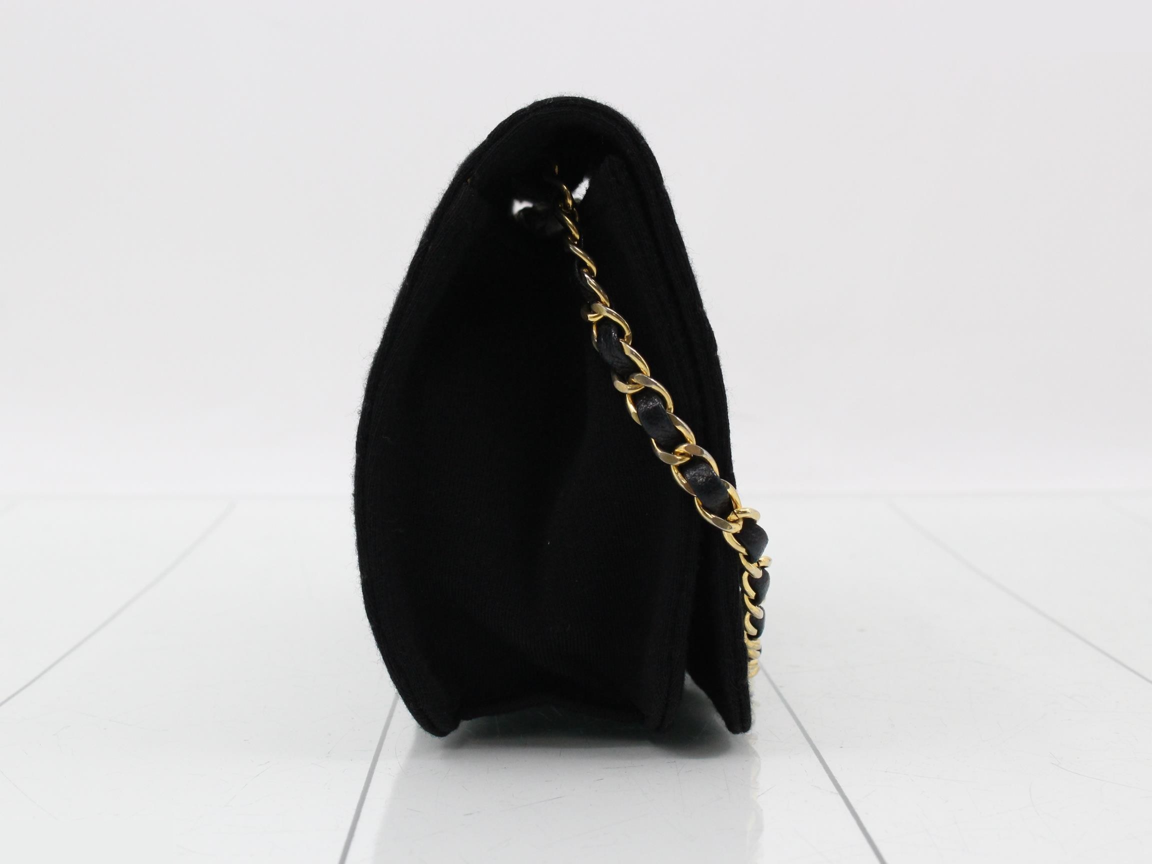 Matelassé Shoulder Bag — view 4