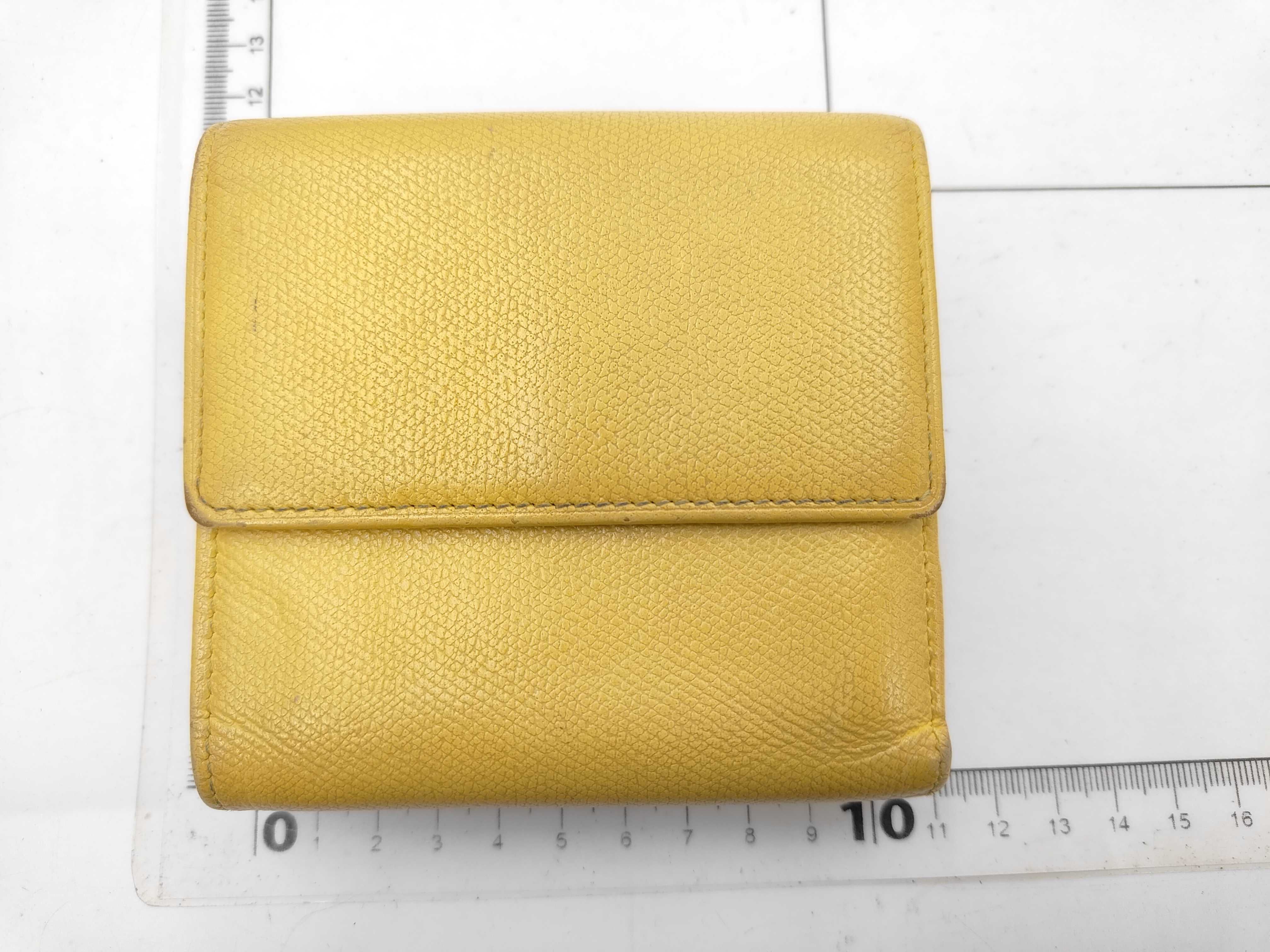 Caviar Skin Folding Wallet — view 2