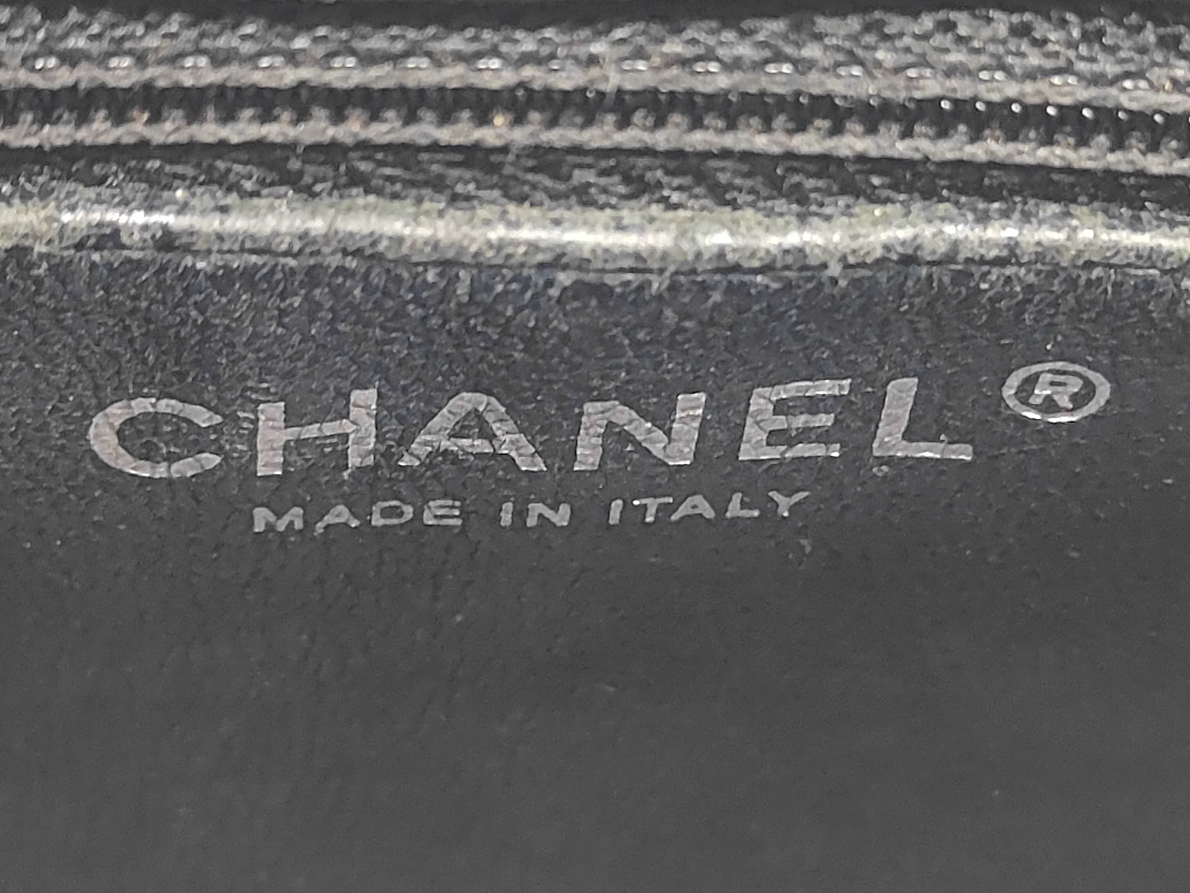 Reissue Tote Black Handbag — view 11