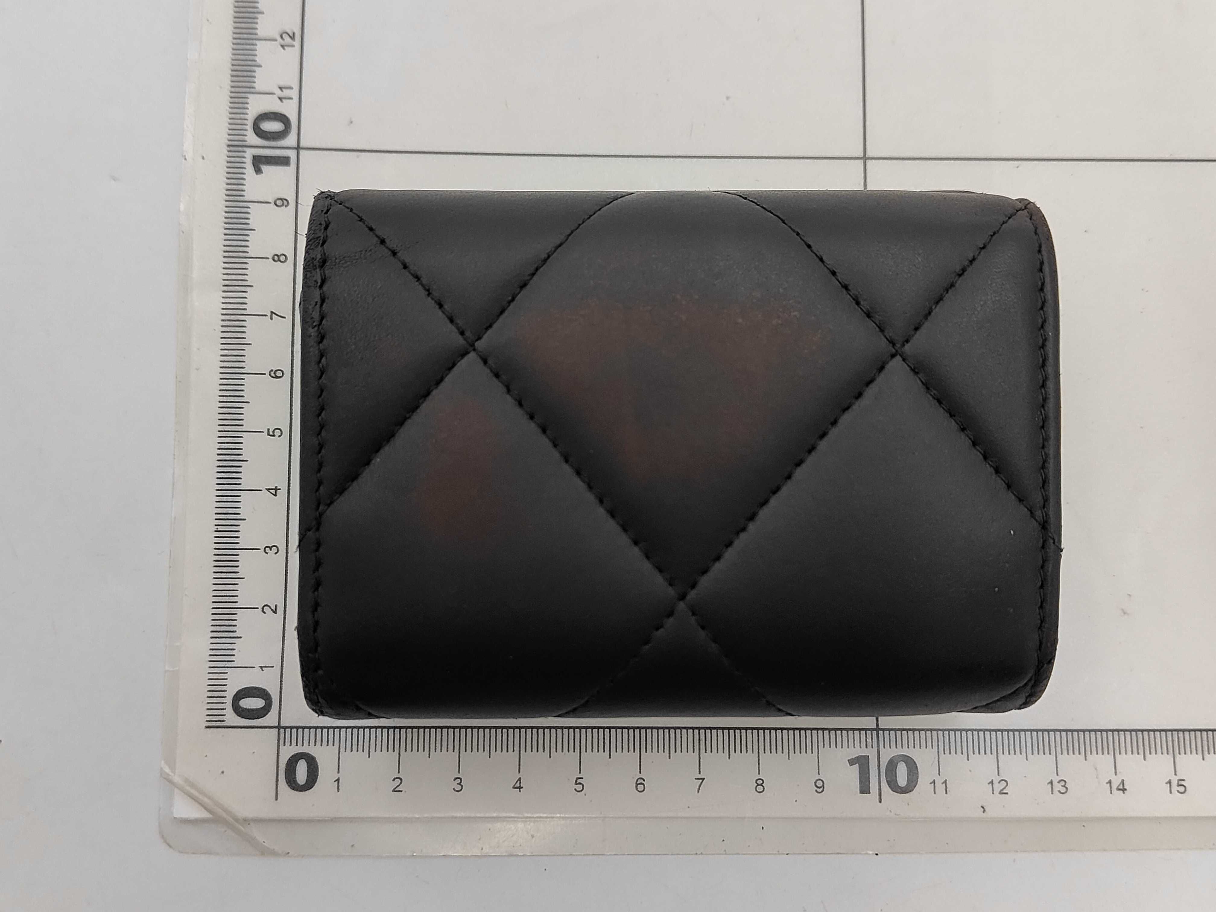 trifold wallet — view 2
