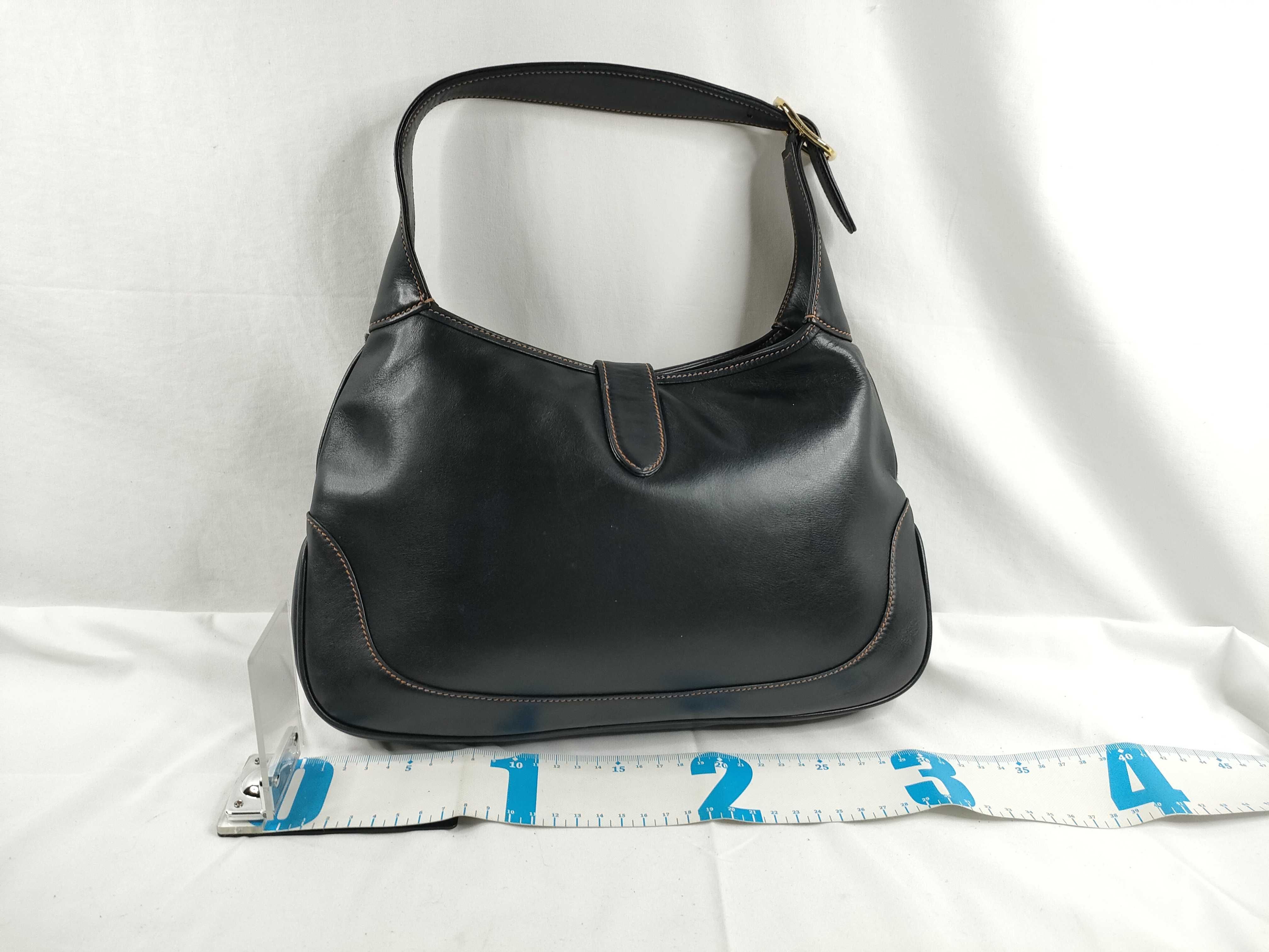 Jackie One-Shoulder Bag, Calfskin, 001.098.1244, Brown Shoulder Bag — view 2