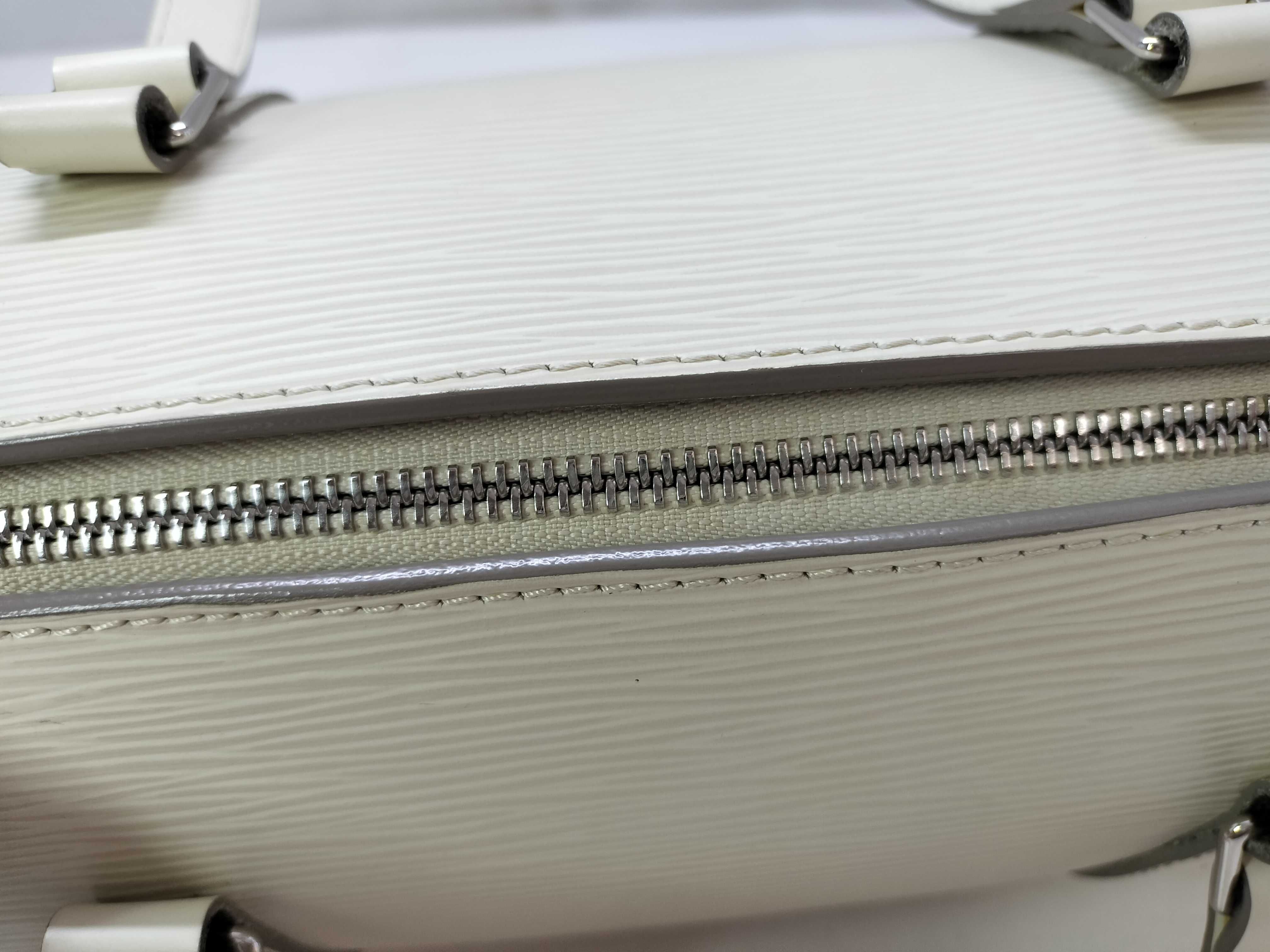 Epi Soufflot M5286J MI0507 White Handbag — view 6