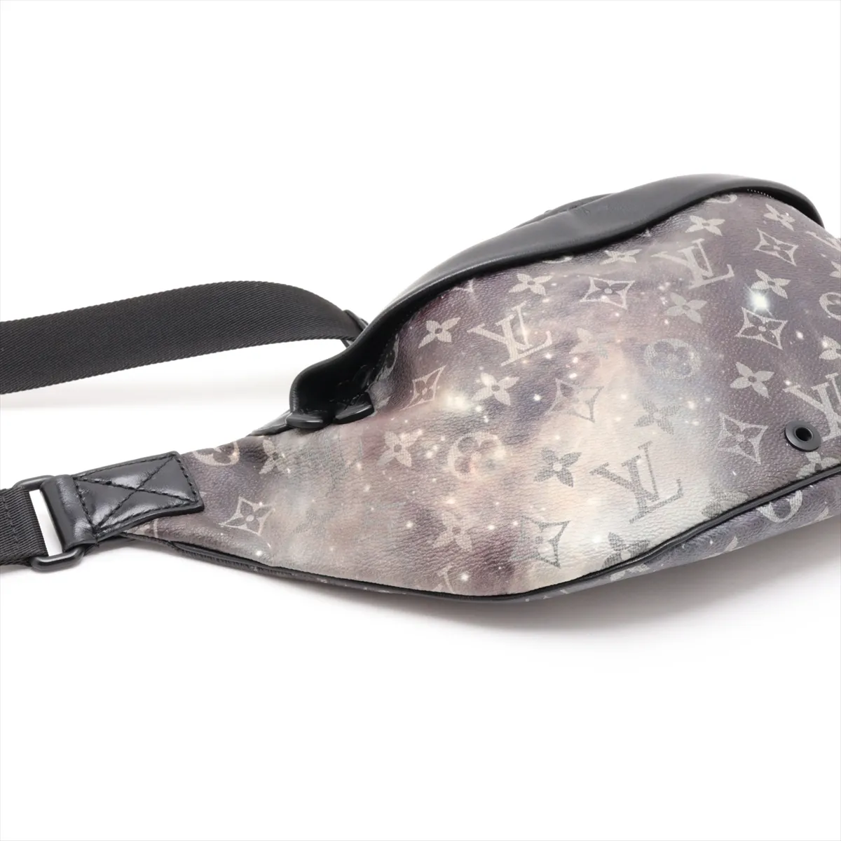 Monogram Galaxy Discovery Bum Bag M44444 Black (RFID detected) — view 4