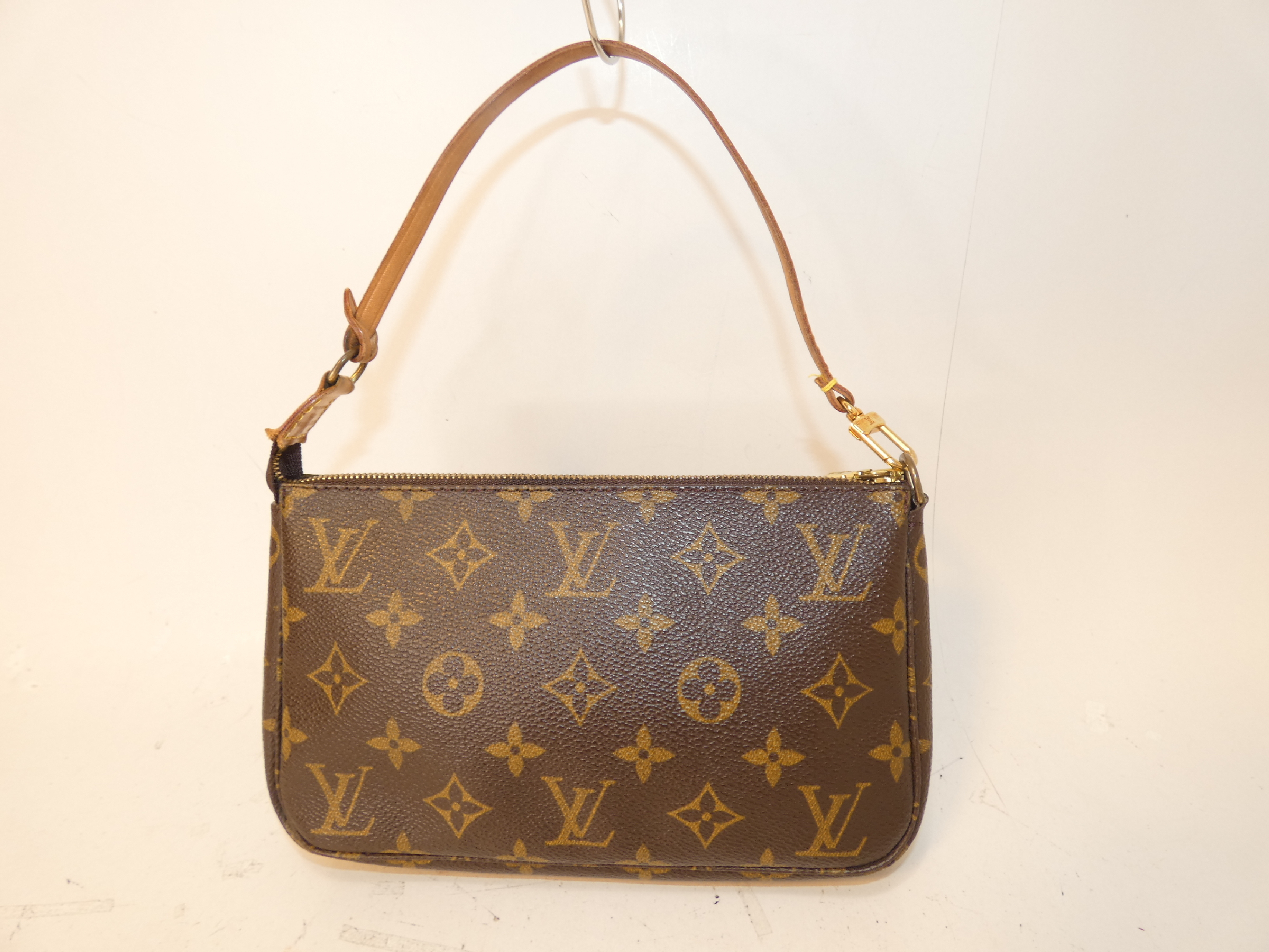 Accessoires Monogram Pouch — view 2