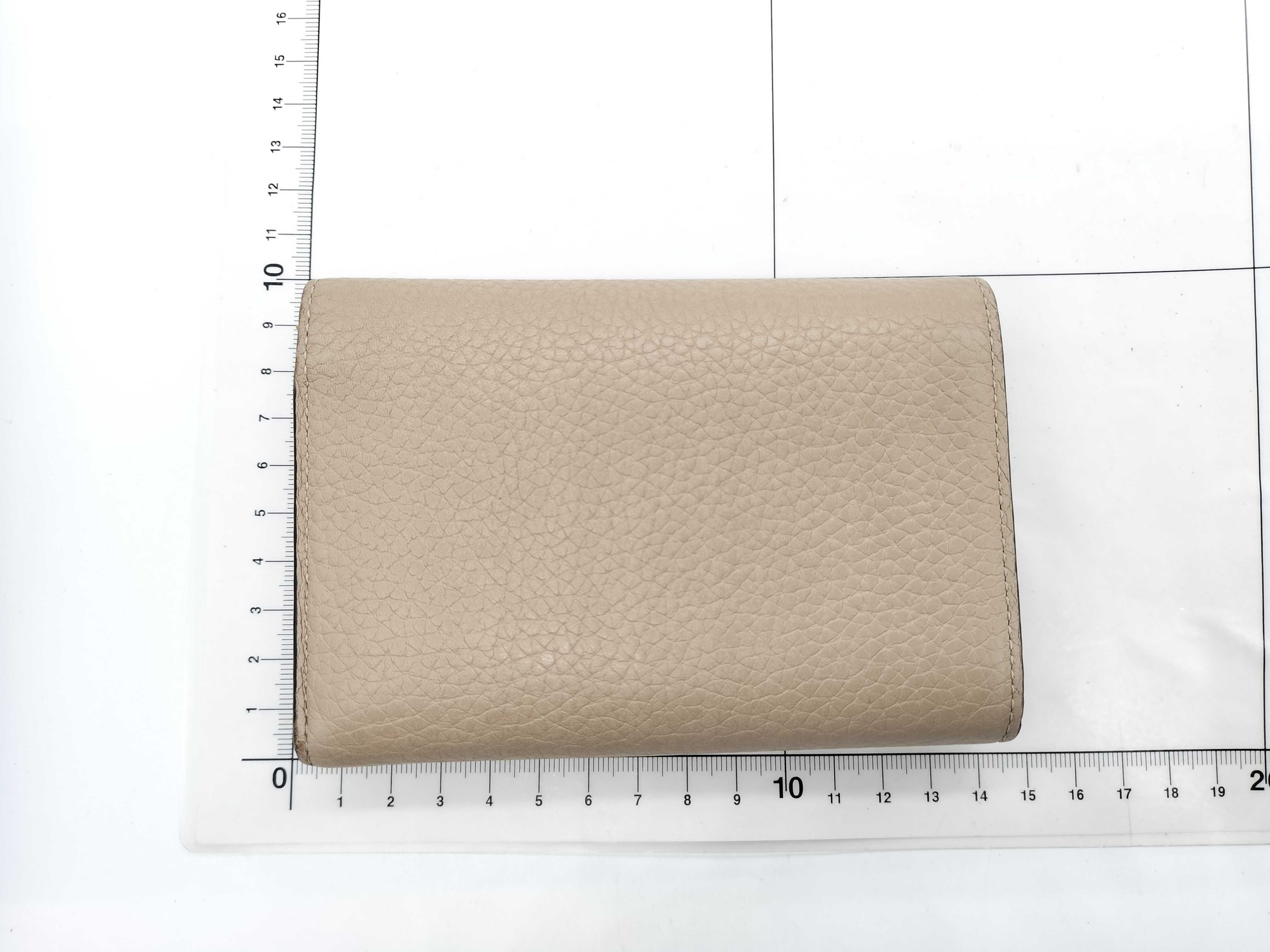 Portefeuille Capucines XS Taurillon Wallet — view 2