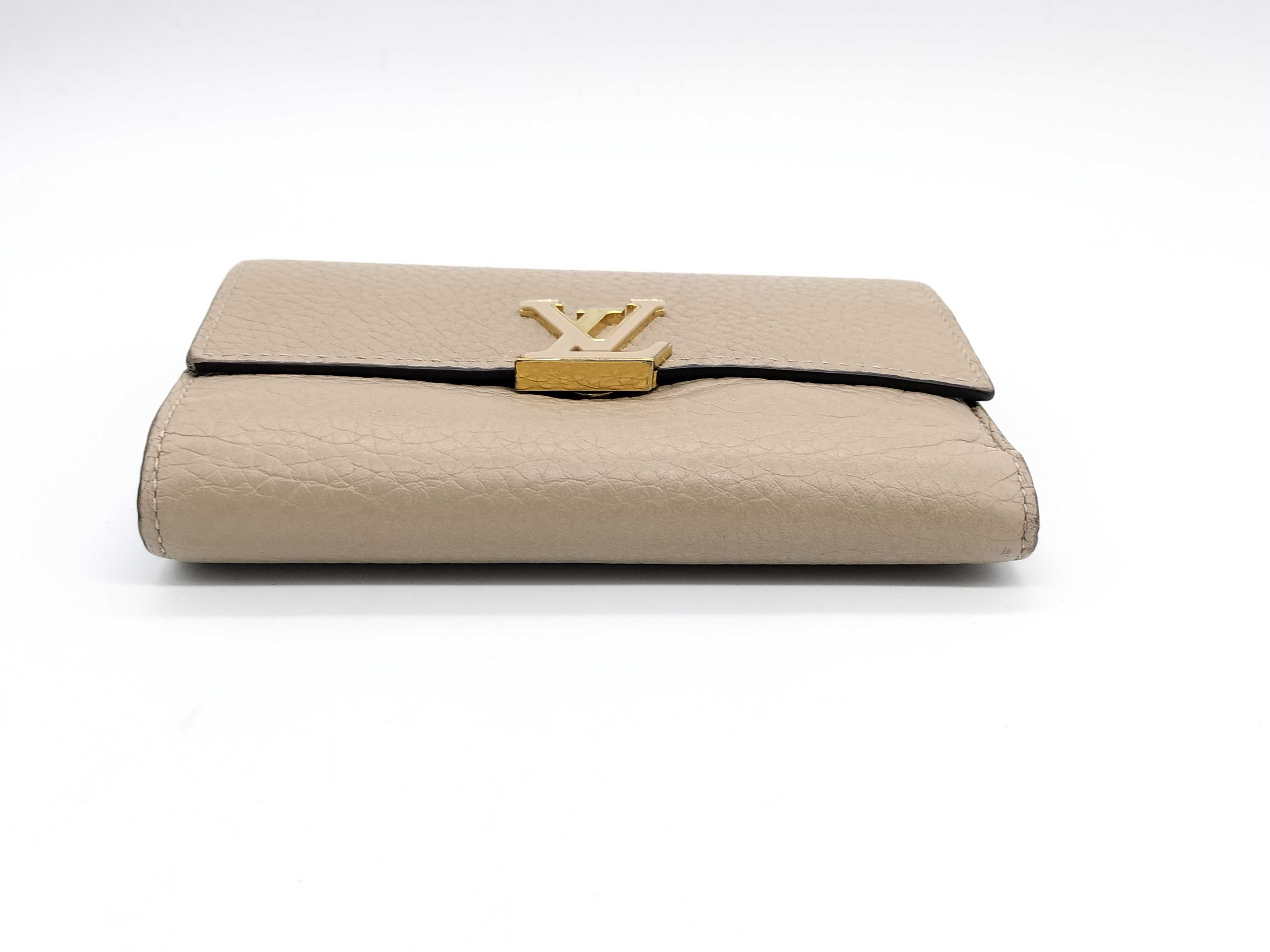 Portefeuille Capucines XS Taurillon Wallet — view 4