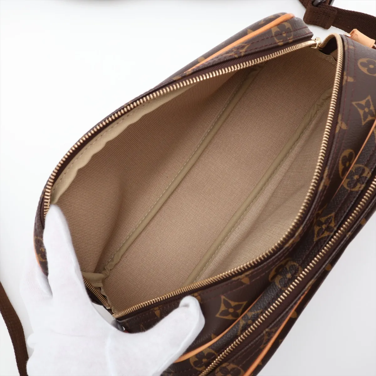 Monogram Reporter PM M45254 SP2079 Brown — view 6