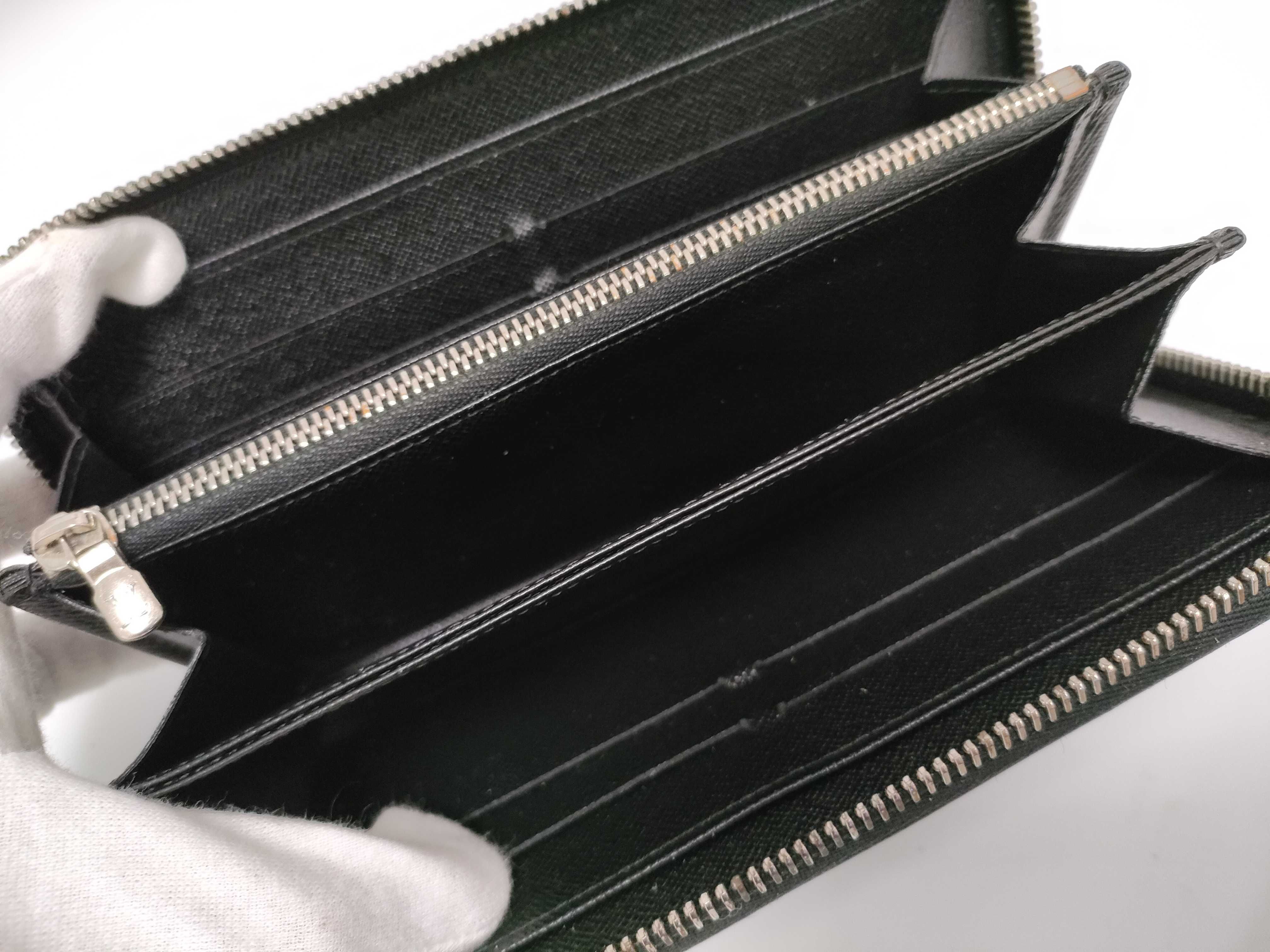 Epi Zippy Wallet Long Wallet Black Serial Number Wallet — view 10