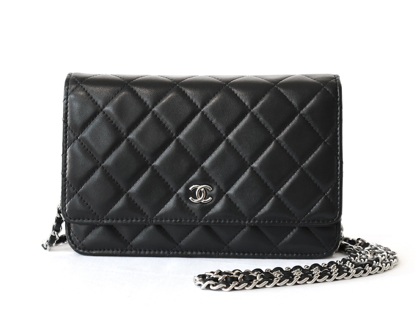 Lambskin Matelassé Chain Wallet Shoulder Bag, Black