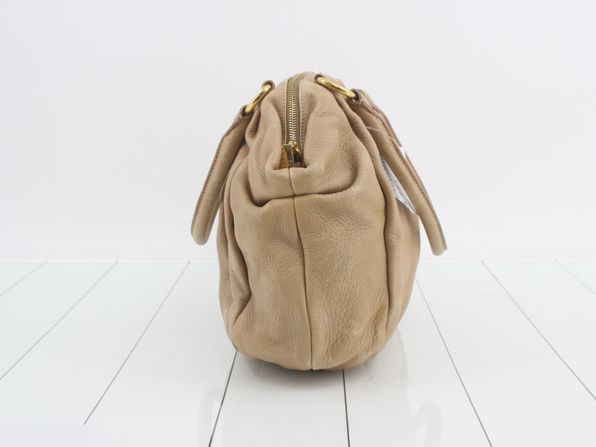 Other lines: Bags & Handbags, Leather, Beige — view 4