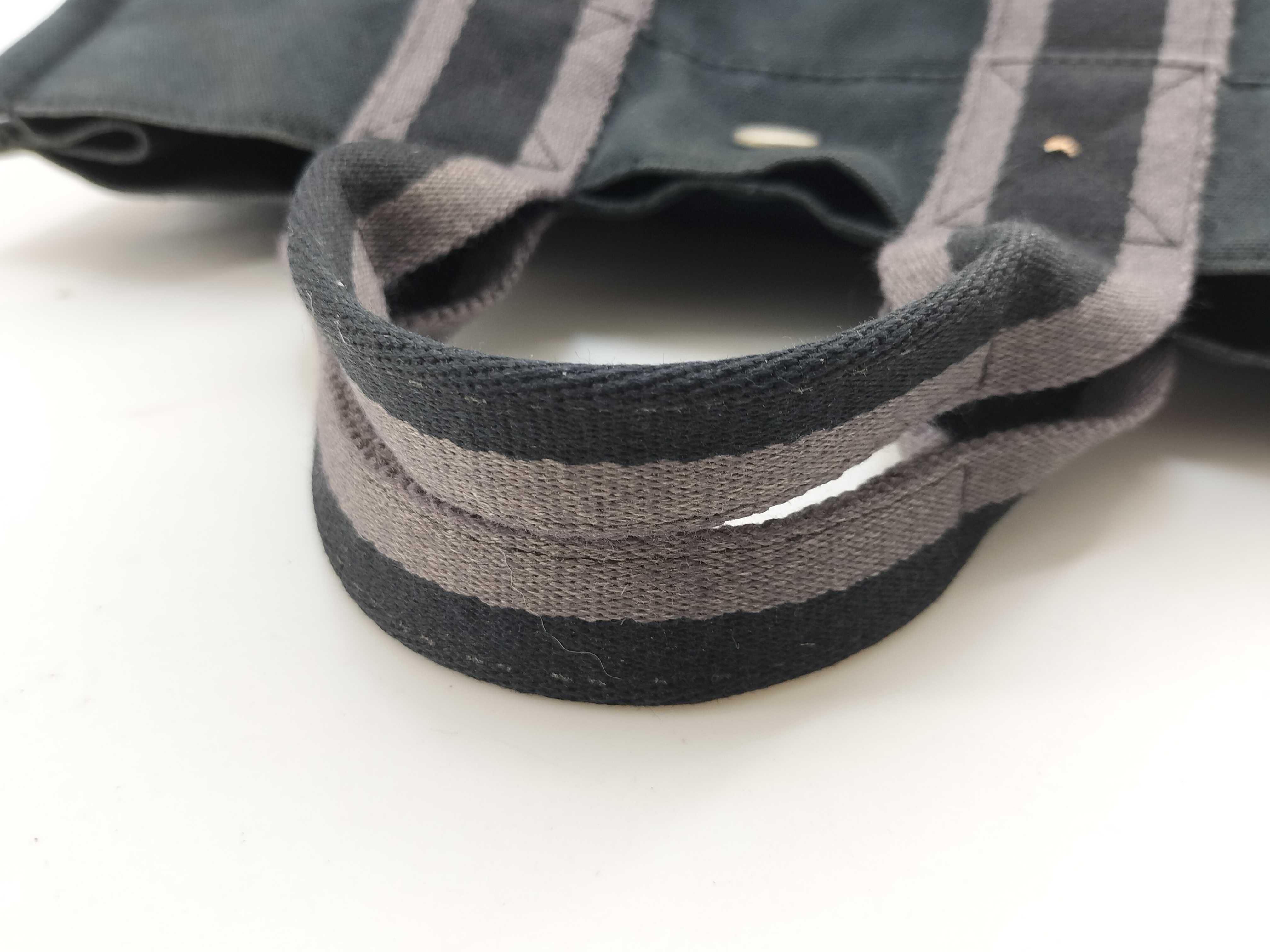 Fourre-Tout PM Handbag — view 8