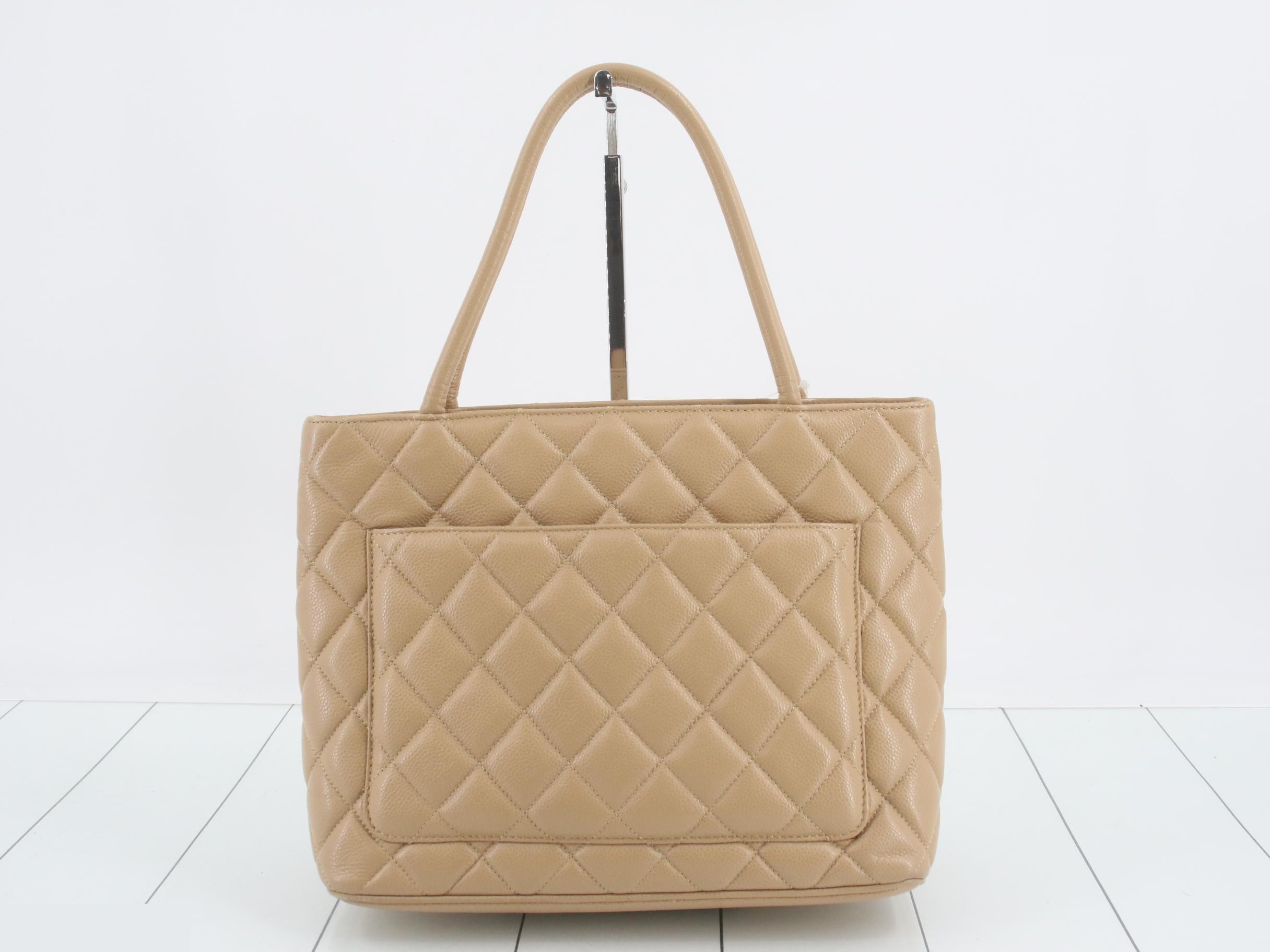 Matelassé Reissue Tote Bag, Caviar Leather — view 2