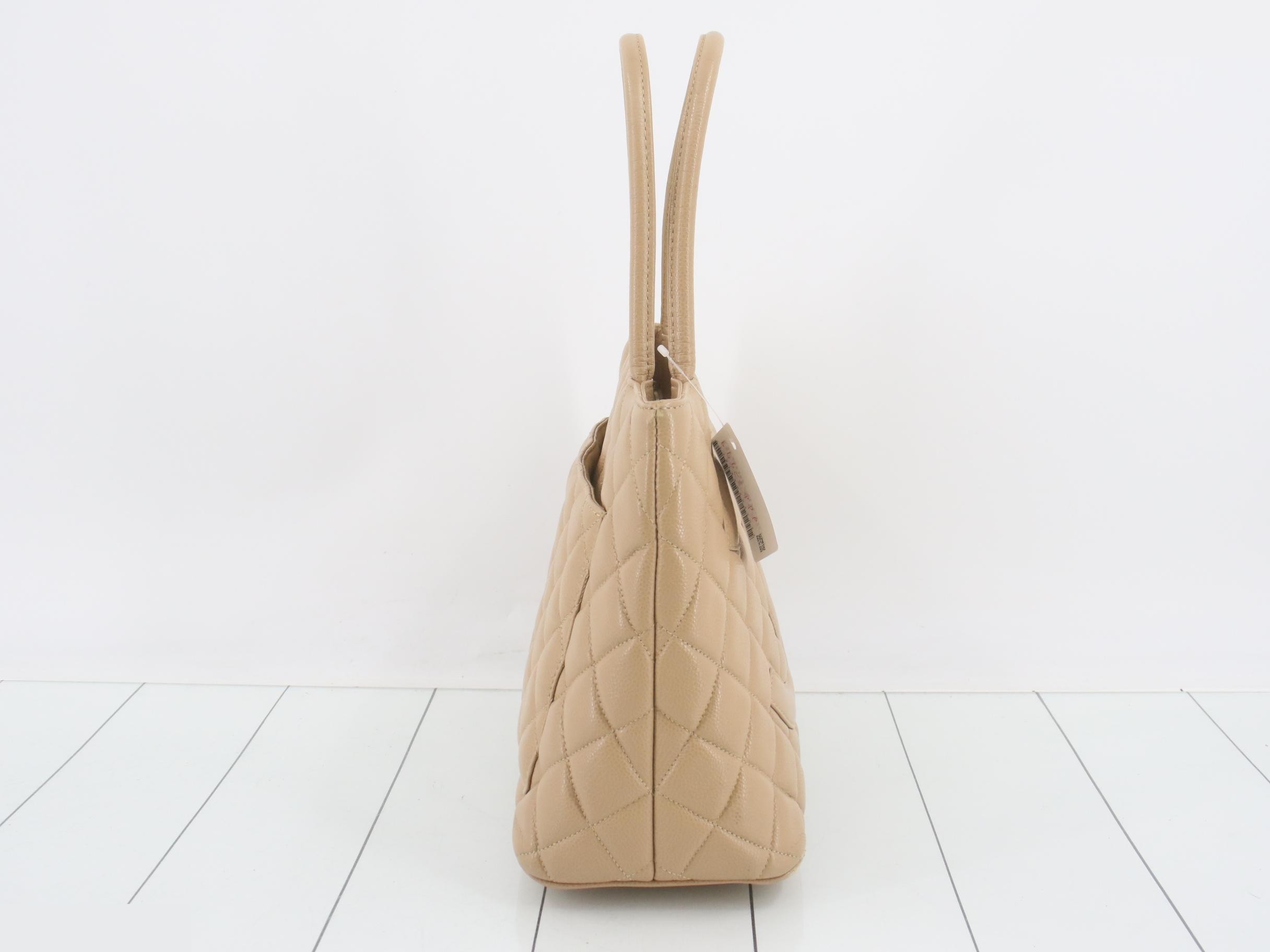 Matelassé Reissue Tote Bag, Caviar Leather — view 4