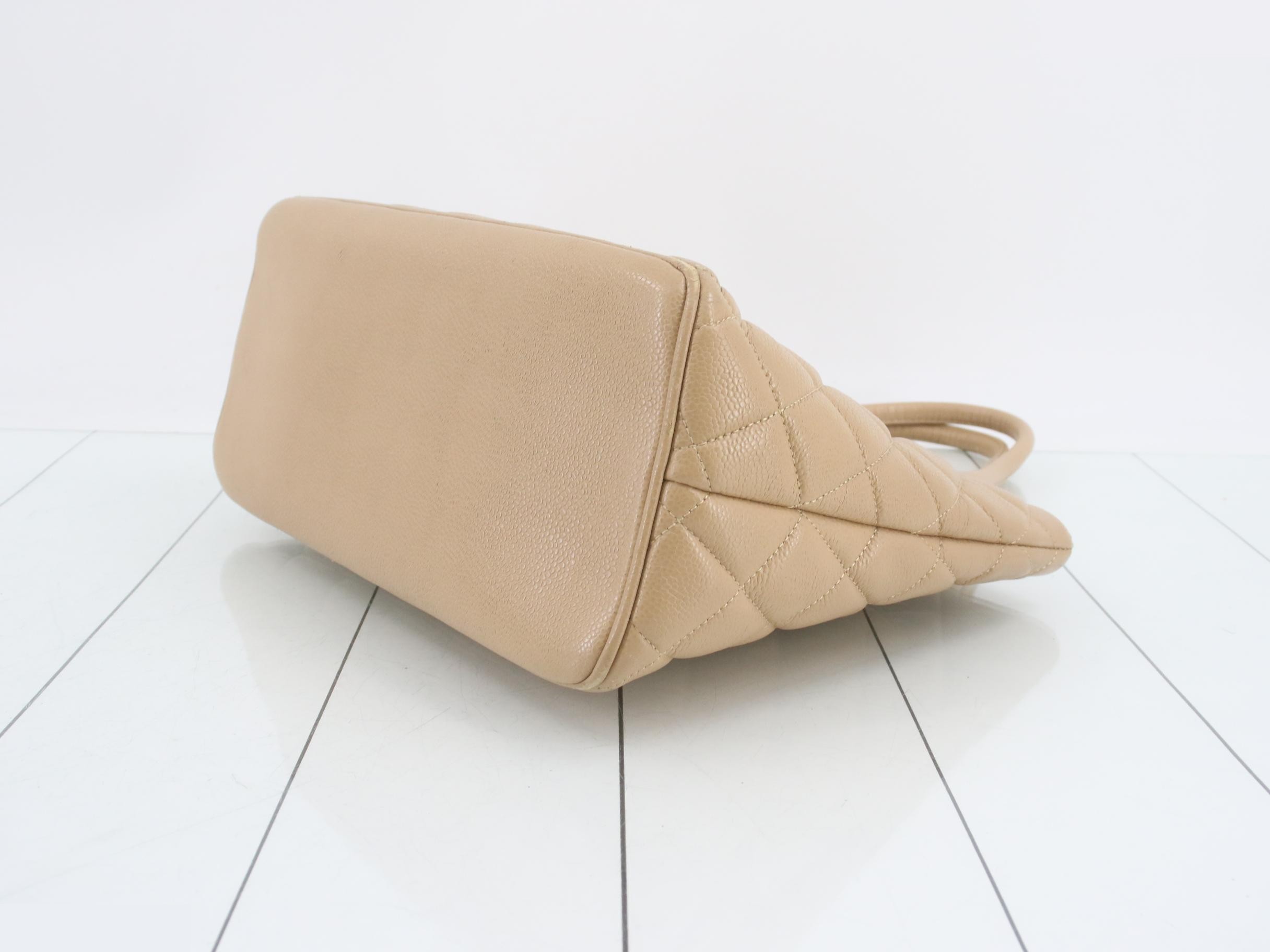 Matelassé Reissue Tote Bag, Caviar Leather — view 6