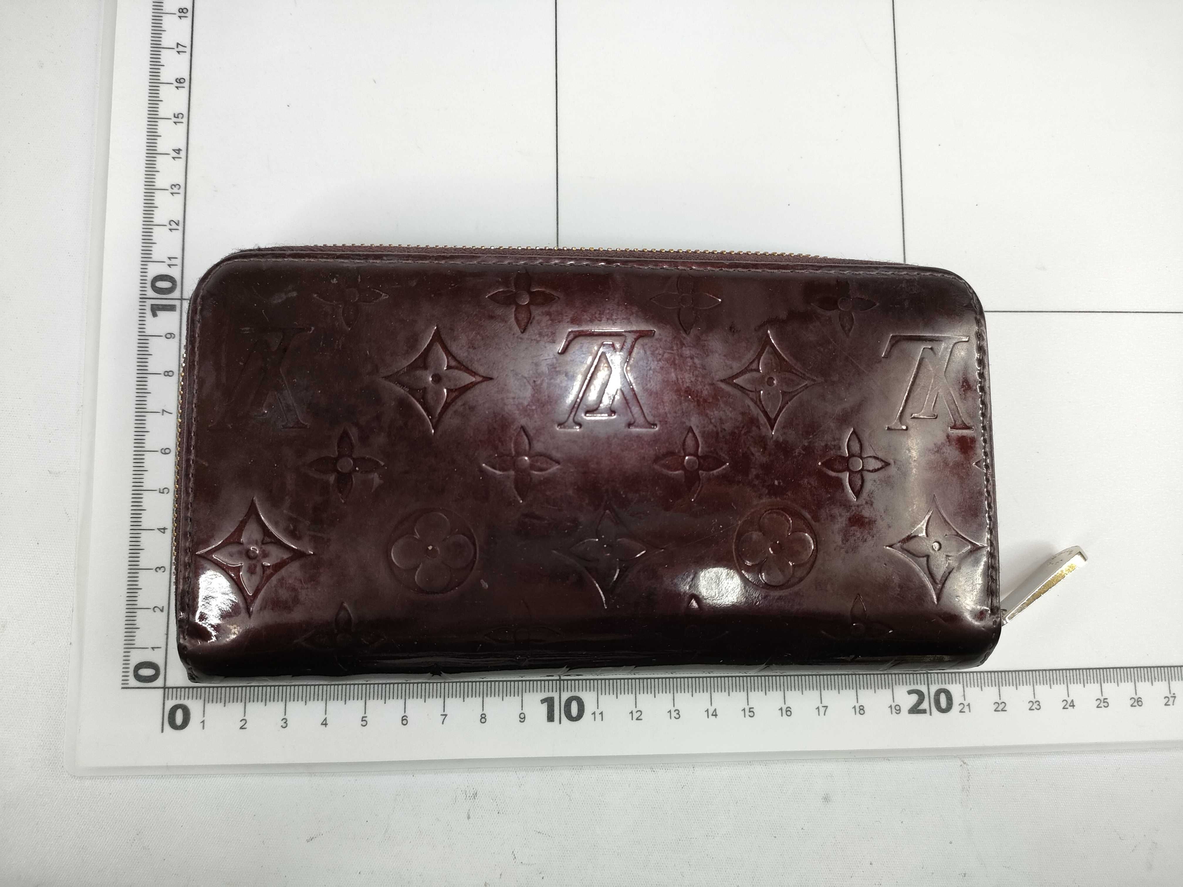 Vernis M93522 Zippy Wallet Amarante — view 2